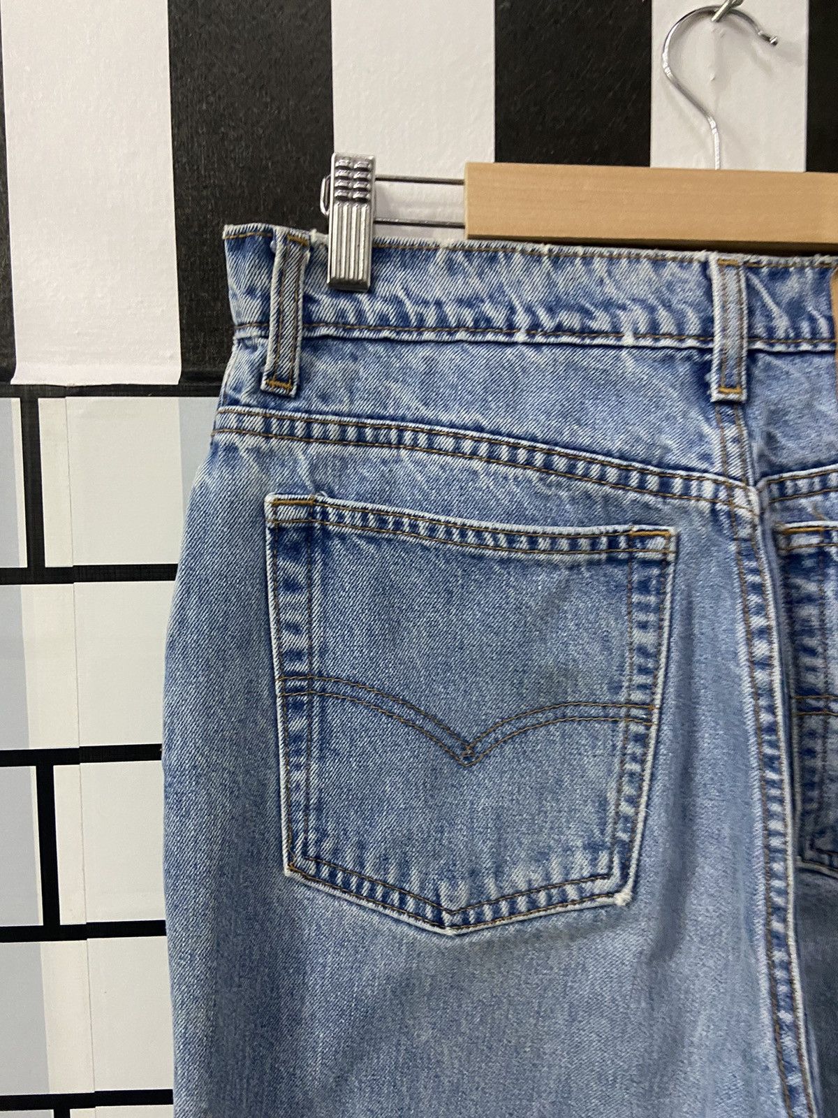 Levi's × Vintage Vintage Levi’s 512 Slim Fit Tapered Leg Denim Pants Size US 31 - 14 Thumbnail