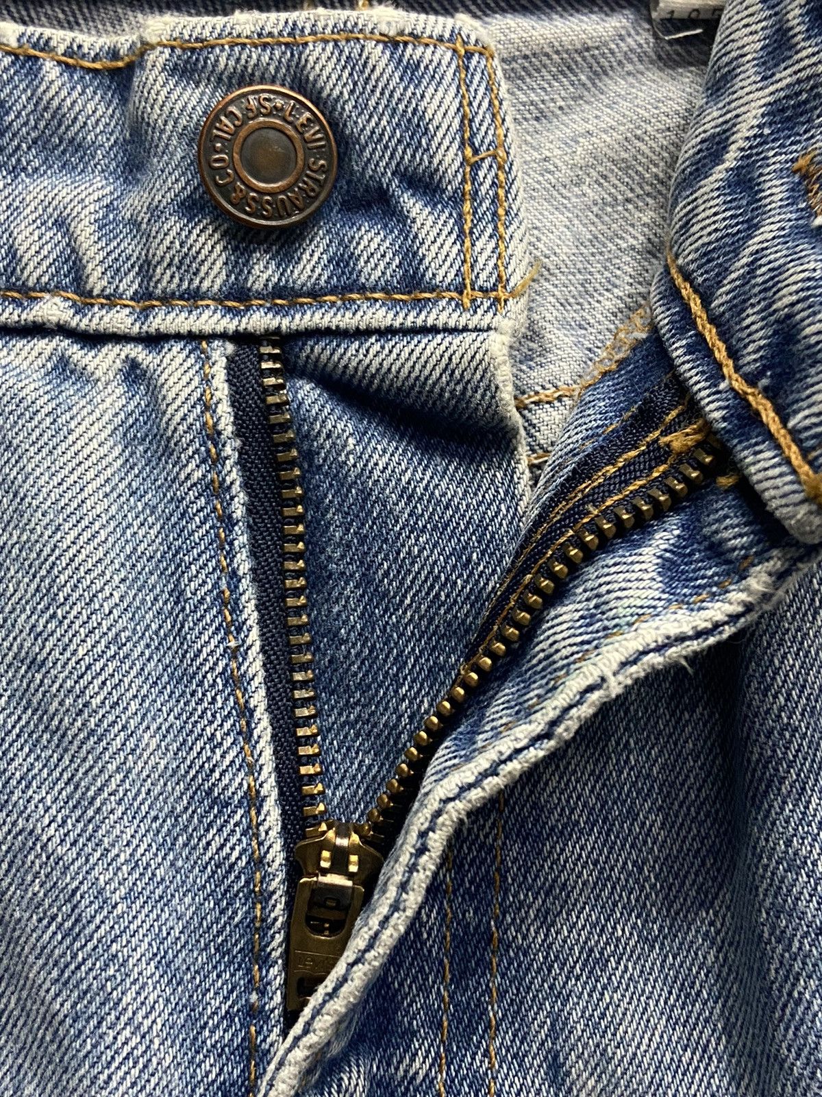 Levi's × Vintage Vintage Levi’s 512 Slim Fit Tapered Leg Denim Pants Size US 31 - 18 Thumbnail