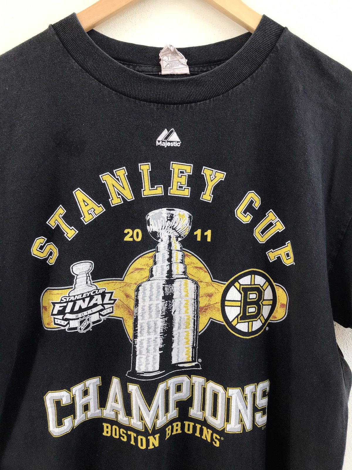 NHL Vtg NHL Boston Bruins champions stanley cup 2011 Size US M / EU 48-50 / 2 - 4 Thumbnail