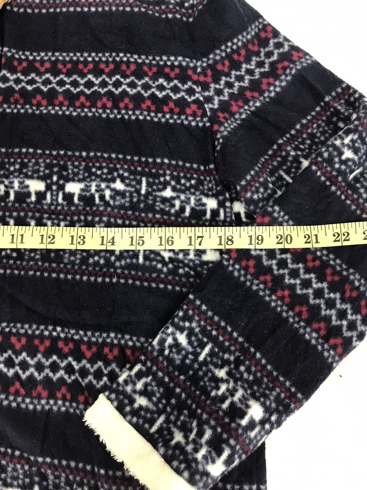 Japanese Brand Cross Locket Fleece Fluffy Jacket Winter Wear Ski Snow Size US S / EU 44-46 / 1 - 6 Thumbnail