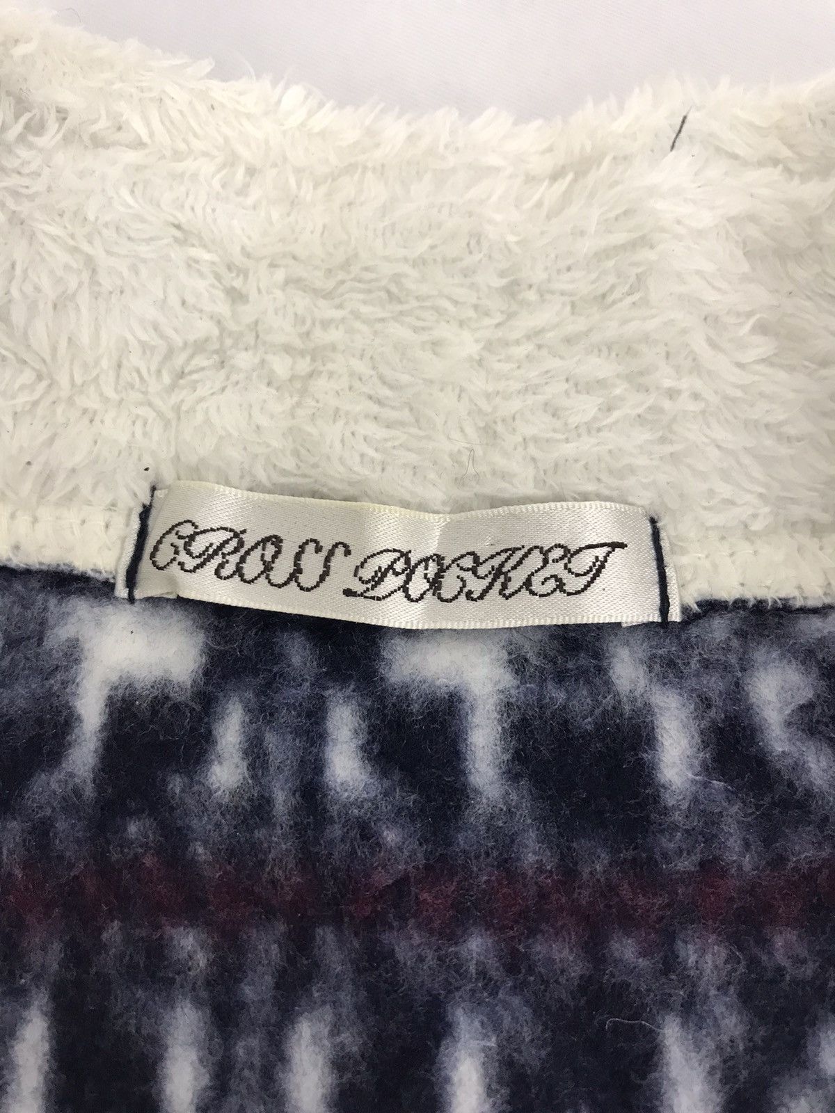 Japanese Brand Cross Locket Fleece Fluffy Jacket Winter Wear Ski Snow Size US S / EU 44-46 / 1 - 3 Thumbnail
