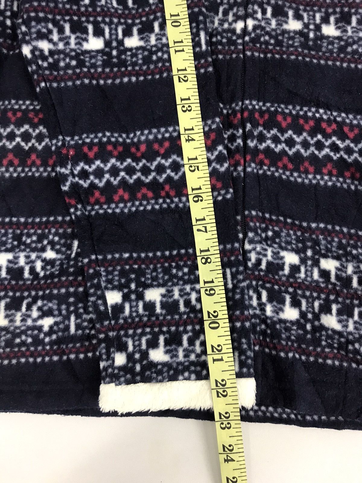 Japanese Brand Cross Locket Fleece Fluffy Jacket Winter Wear Ski Snow Size US S / EU 44-46 / 1 - 8 Thumbnail