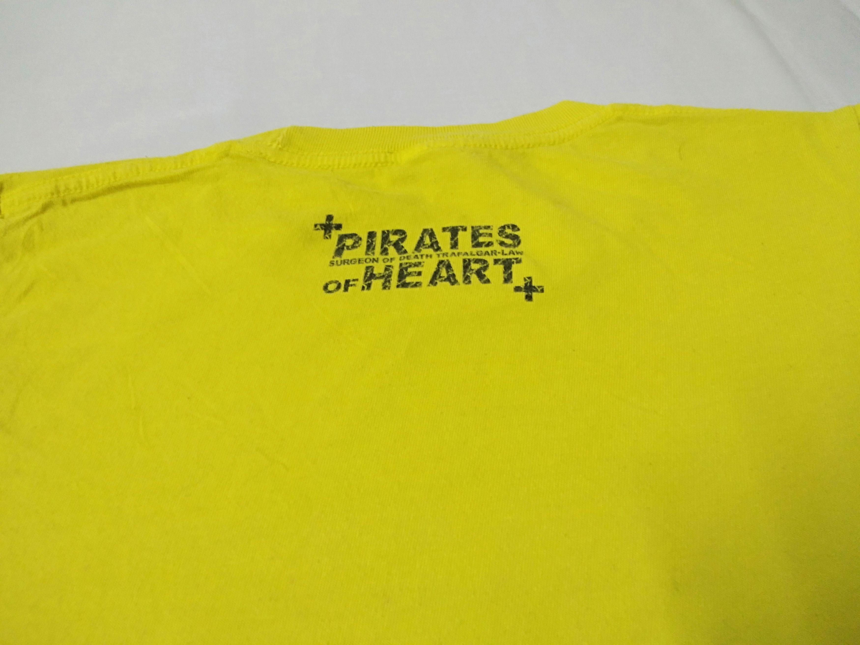 Anime Vintage One Piece Heart Pirate Japanese Anime Manga Size US S / EU 44-46 / 1 - 6 Thumbnail