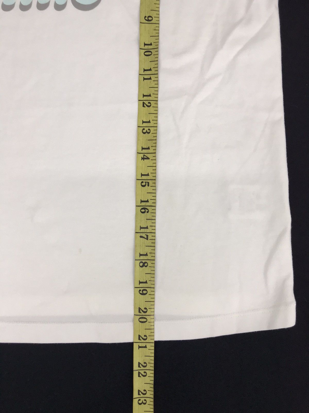 Nike Vintage Nike Spell Out Logo Nice Design Style Tee T-shirt Size S / US 4 / IT 40 - 6 Thumbnail