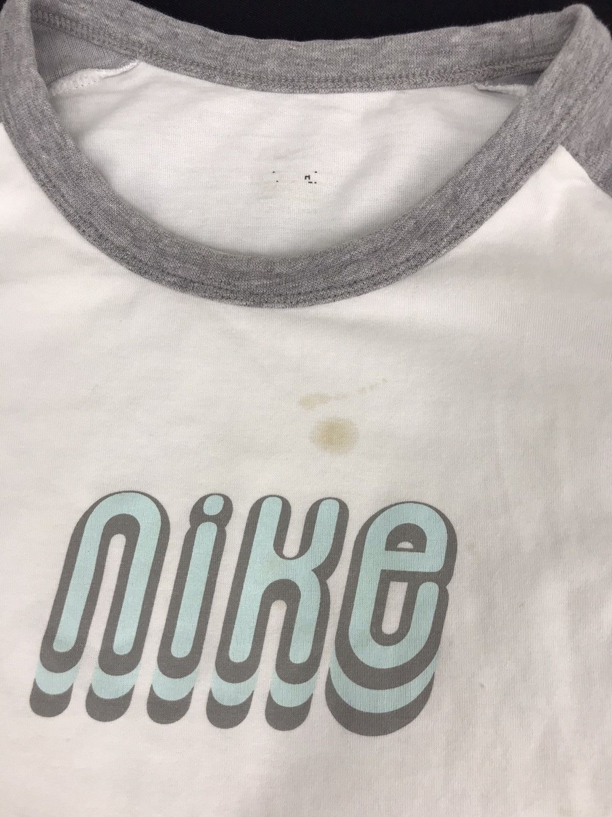 Nike Vintage Nike Spell Out Logo Nice Design Style Tee T-shirt Size S / US 4 / IT 40 - 3 Thumbnail