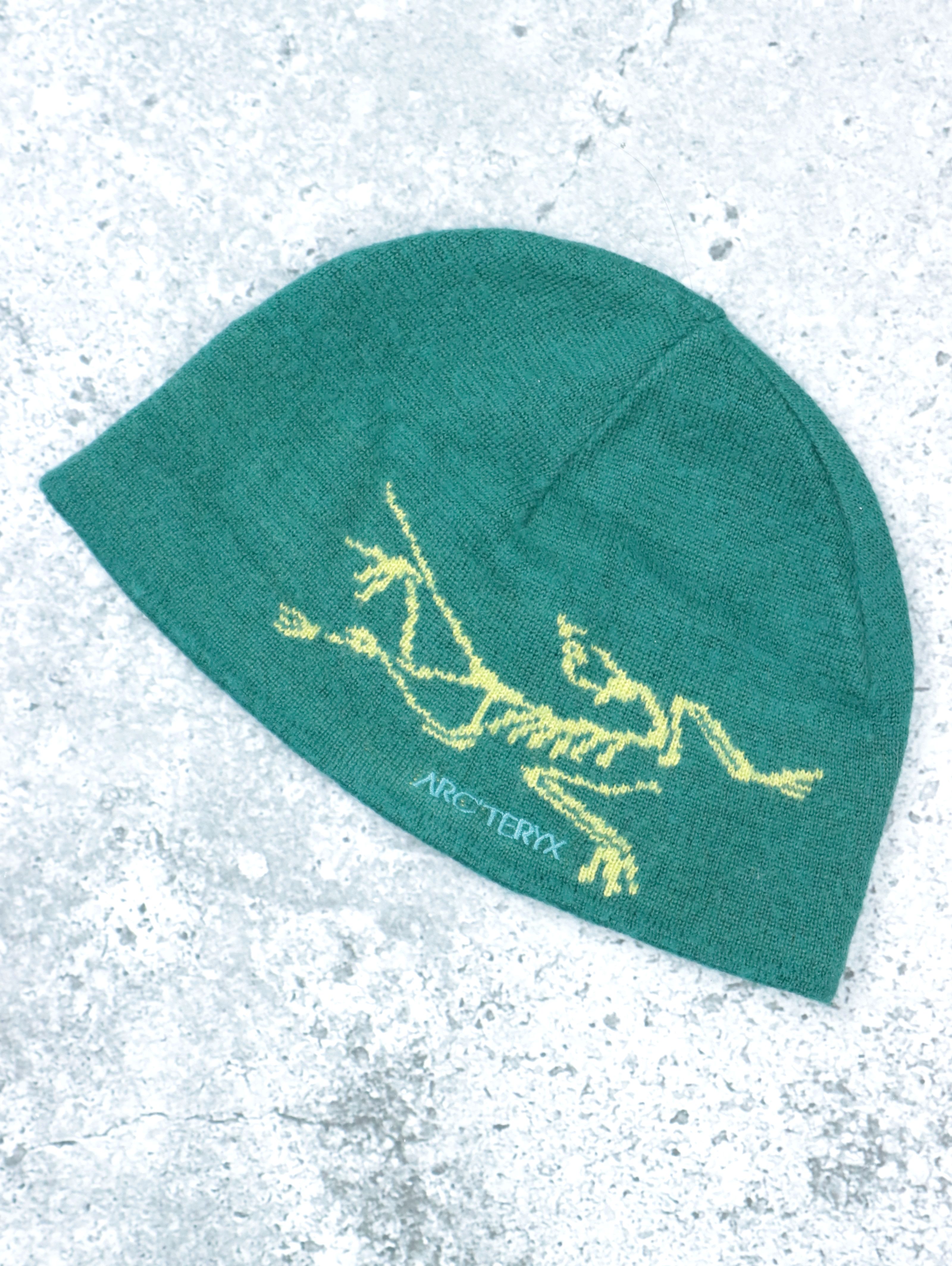 Pre-owned Arc'teryx Bird Toque In Forest Green
