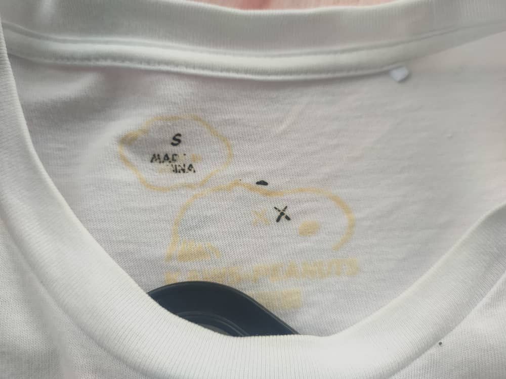 Kaws × Uniqlo Kaws Snoopy Uniqlo Size US S / EU 44-46 / 1 - 3 Thumbnail