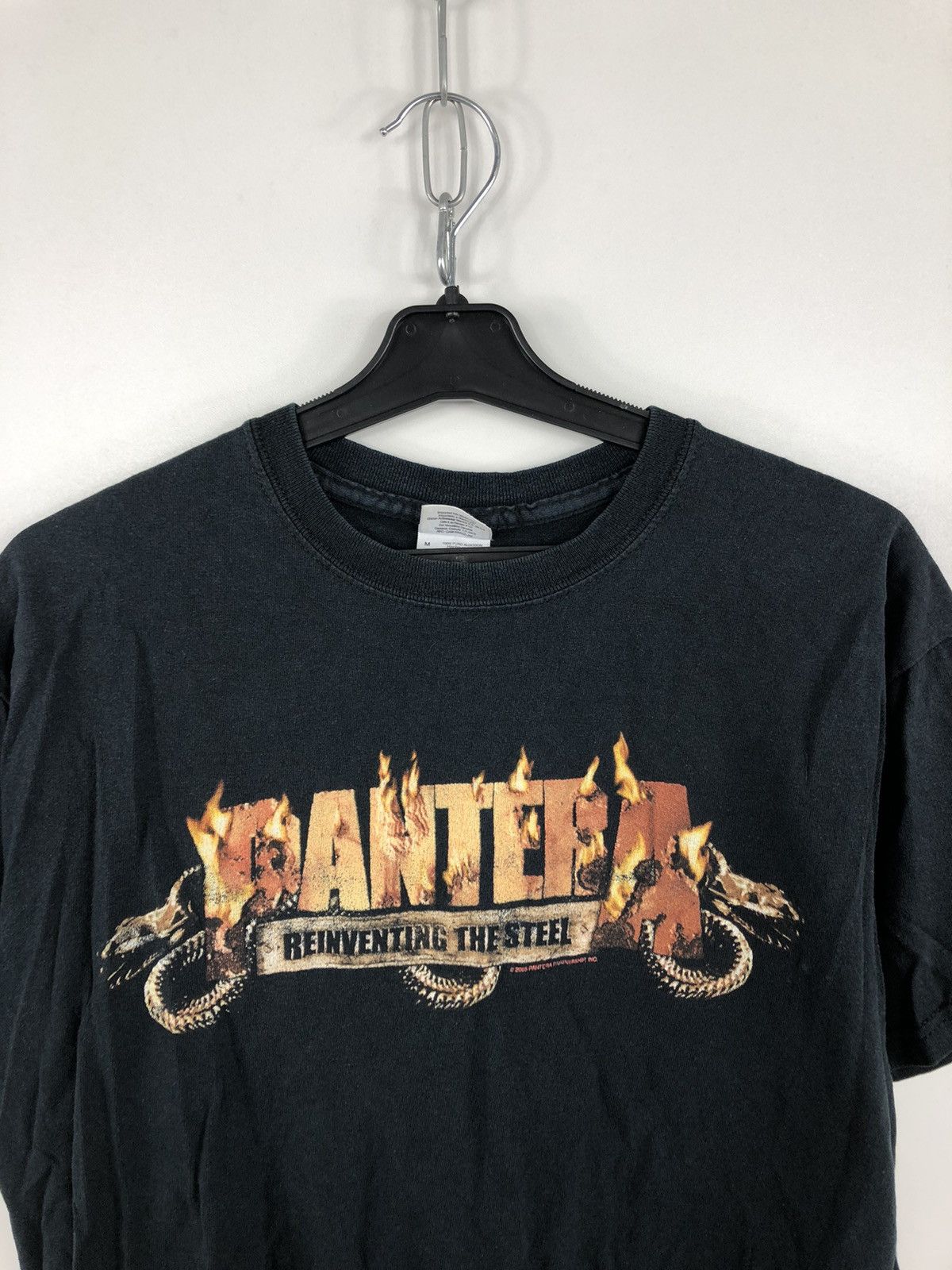 Gildan Vtg Gildan Pantera T-Shirt 2005 Heavy Cotton Black Size M Size US M / EU 48-50 / 2 - 3 Thumbnail