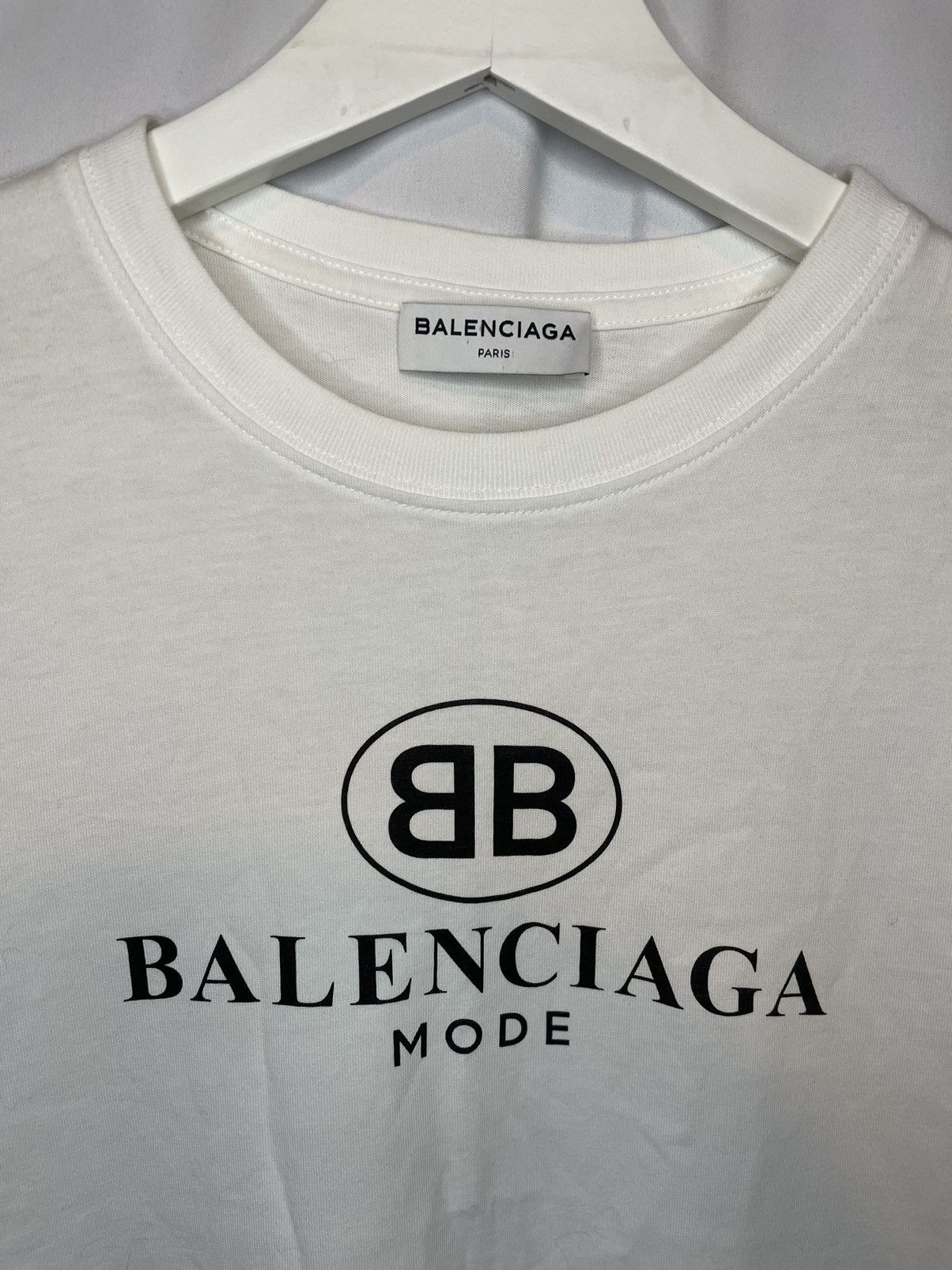 Balenciaga Balenciaga BB Balenciaga Mode Logo T-Shirt Size S / US 4 / IT 40 - 3 Thumbnail