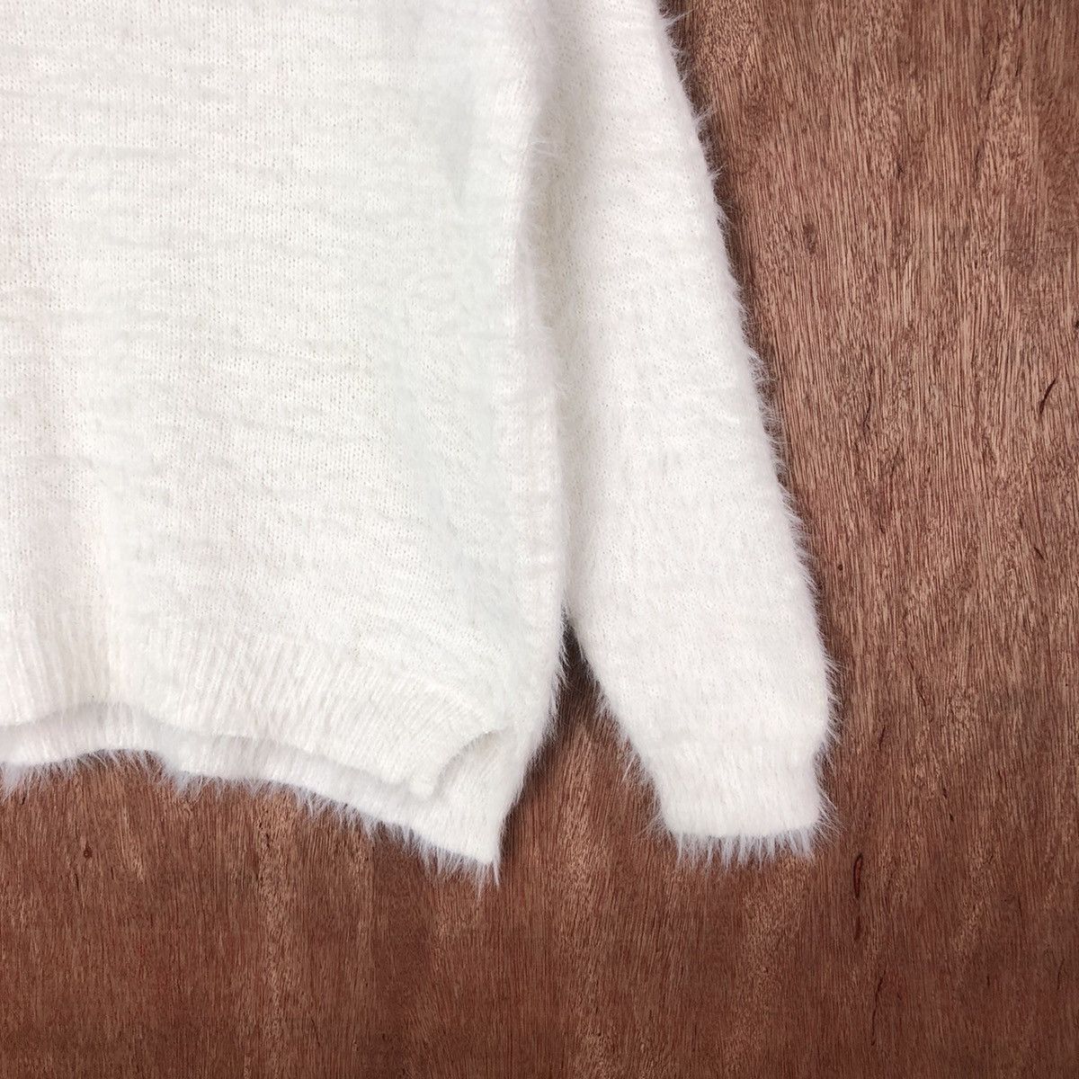 Aran Isles Knitwear Khalita White Shag Shaggy Fur Mohair Knitwear #6597 Size US M / EU 48-50 / 2 - 5 Thumbnail