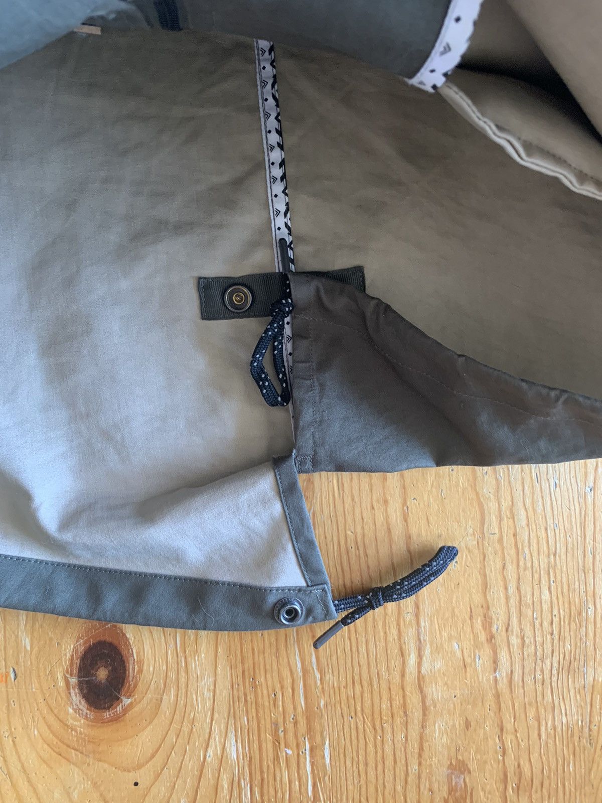 Carhartt WIP Carter Parka in Olive