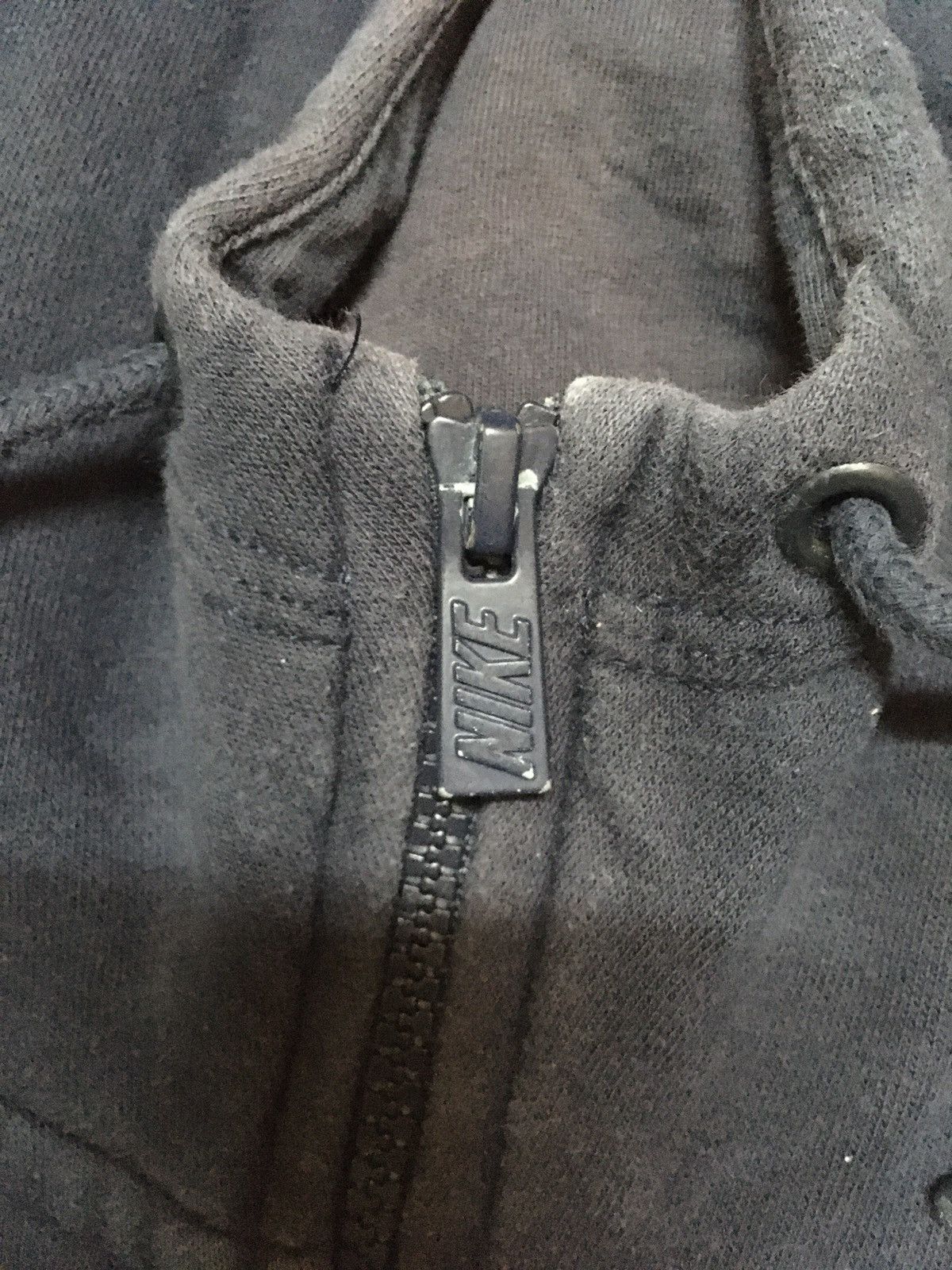 Nike Nike Small Logo Zipper Hoodie Sun Faded Size US XL / EU 56 / 4 - 7 Thumbnail