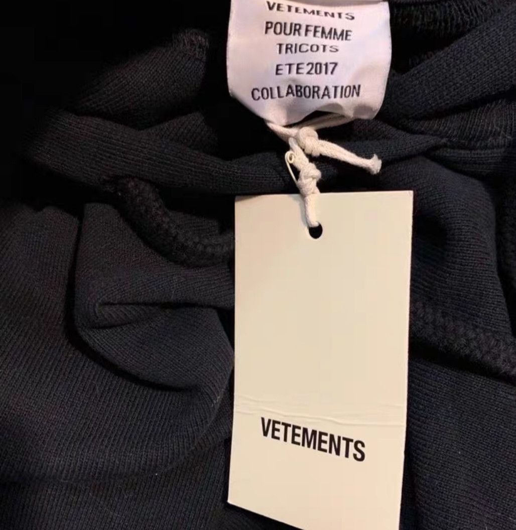 Vetements VTM SS17 Black Hoodie