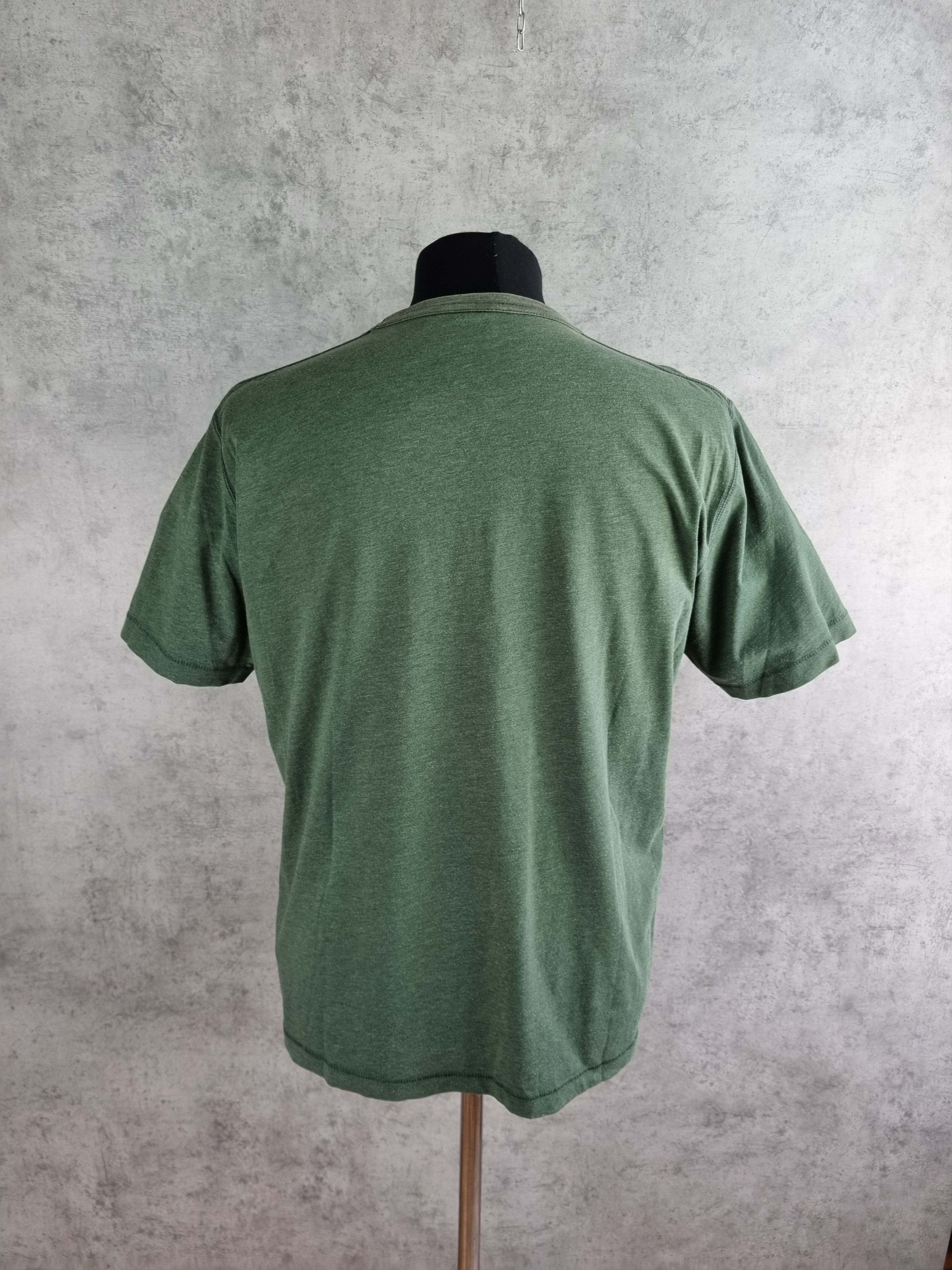 Carhartt × Vintage Vintage Carhartt Big Logo Tee shirt Green Military Detroit Size US L / EU 52-54 / 3 - 4 Thumbnail
