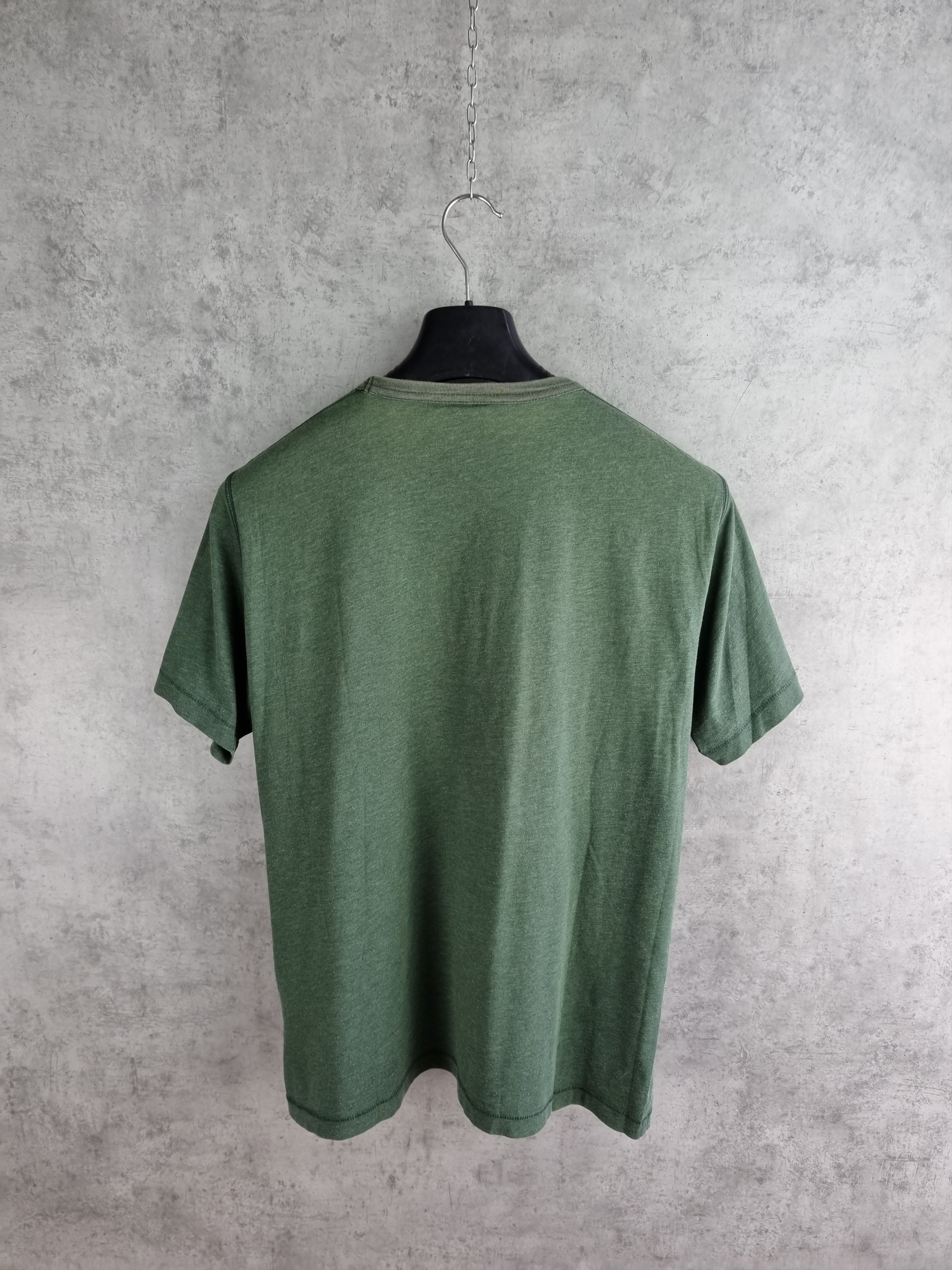 Carhartt × Vintage Vintage Carhartt Big Logo Tee shirt Green Military Detroit Size US L / EU 52-54 / 3 - 6 Thumbnail