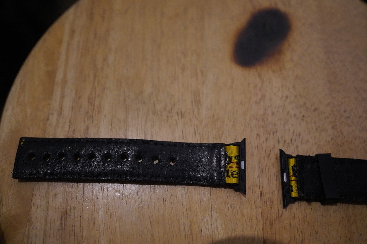 Other Off White Belt Apple Watch band 100% Authentic Size ONE SIZE - 6 Thumbnail