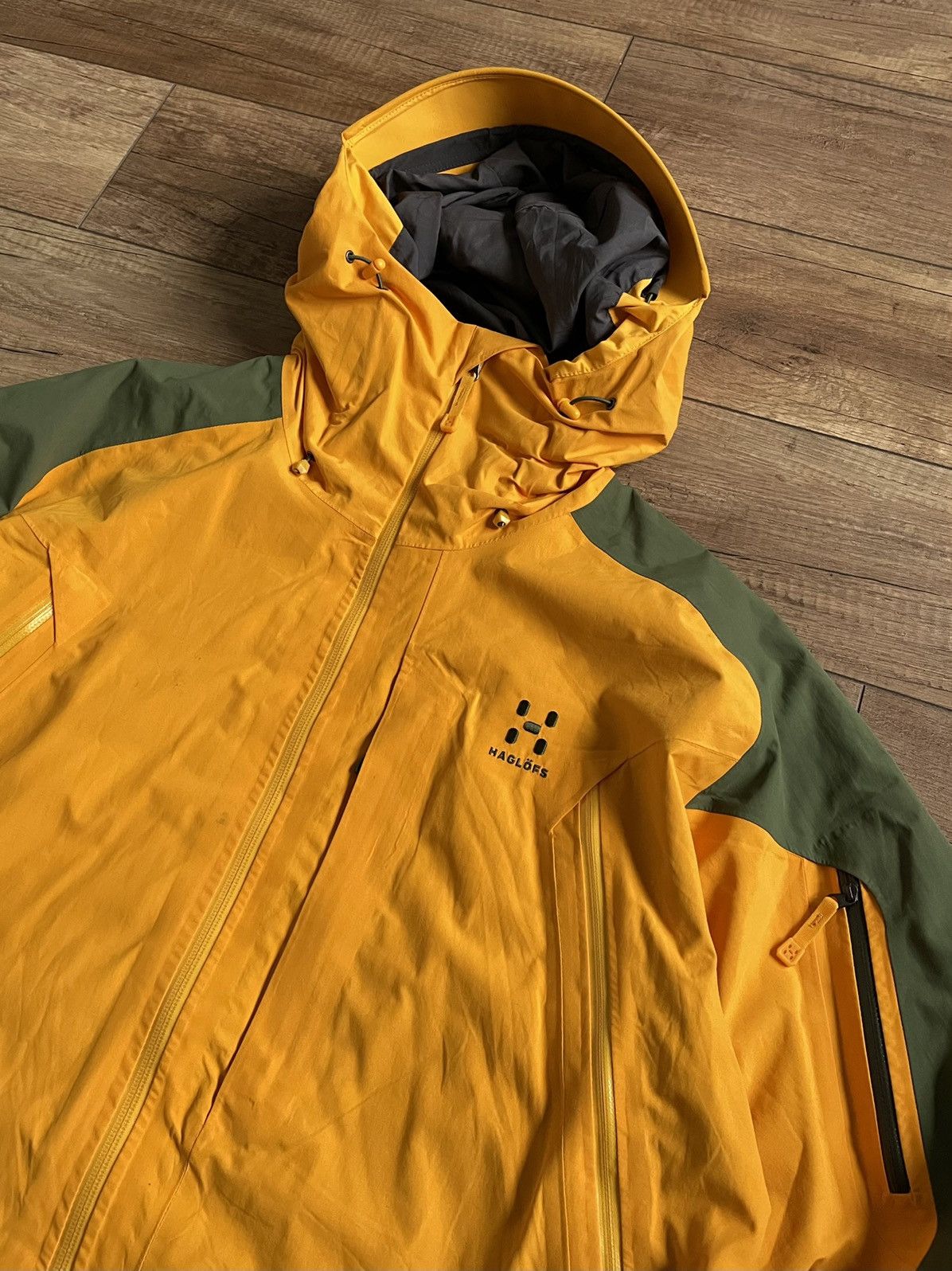 Goretex Haglofs Long Chute Snowboarding Ski GoreTex Shell Jacket Size US XL / EU 56 / 4 - 4 Thumbnail