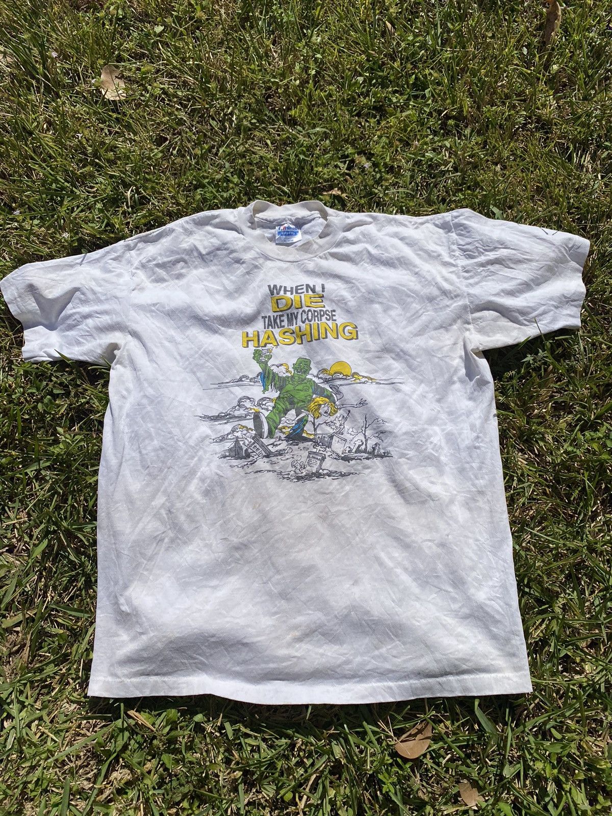 Vintage When I die take my corpse hashing T-shirt 90s single stitch Size US XL / EU 56 / 4 - 2 Thumbnail