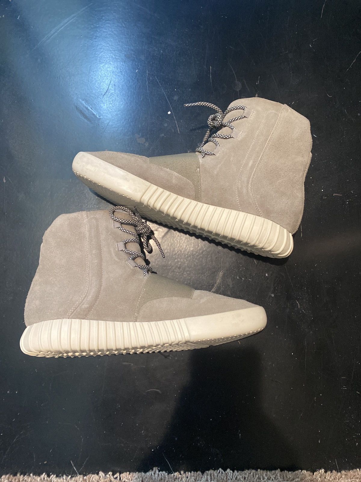Adidas × Kanye West Adidas yeezy 750 “OG” size 12 Size US 12 / EU 45 - 2 Thumbnail