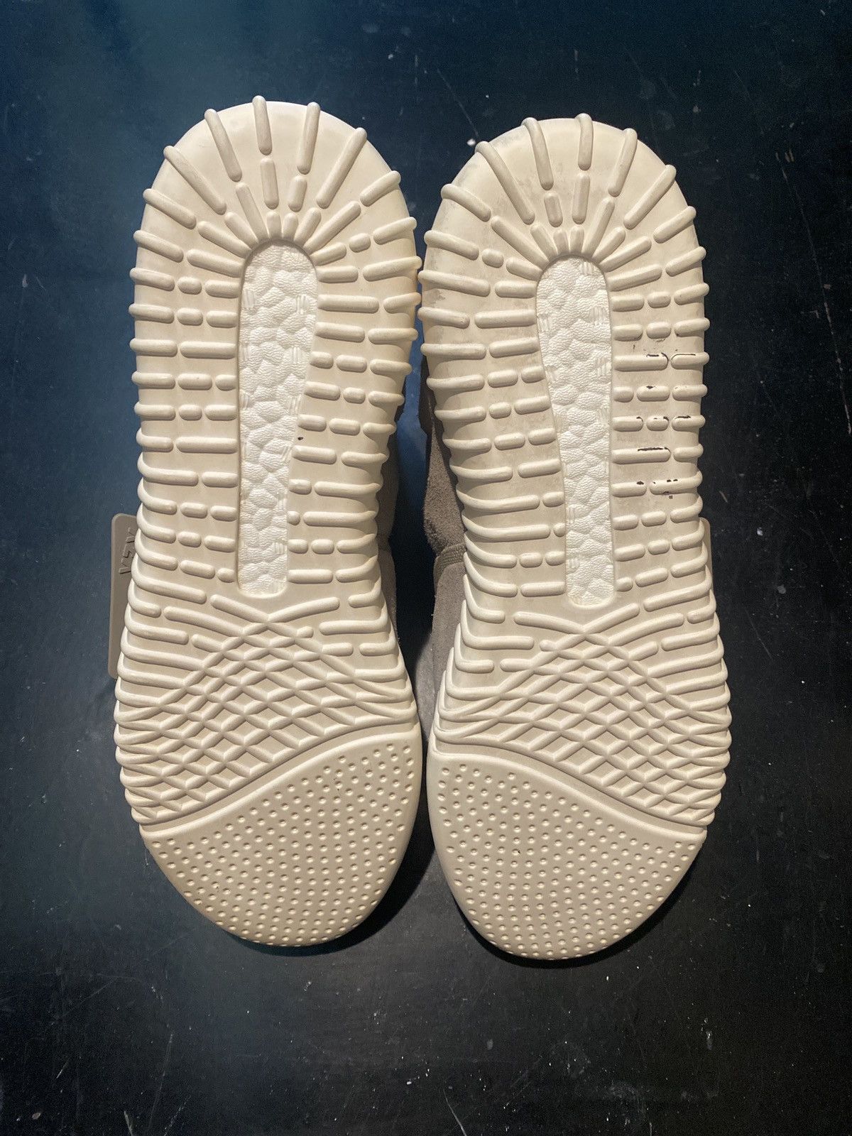 Adidas × Kanye West Adidas yeezy 750 “OG” size 12 Size US 12 / EU 45 - 3 Thumbnail
