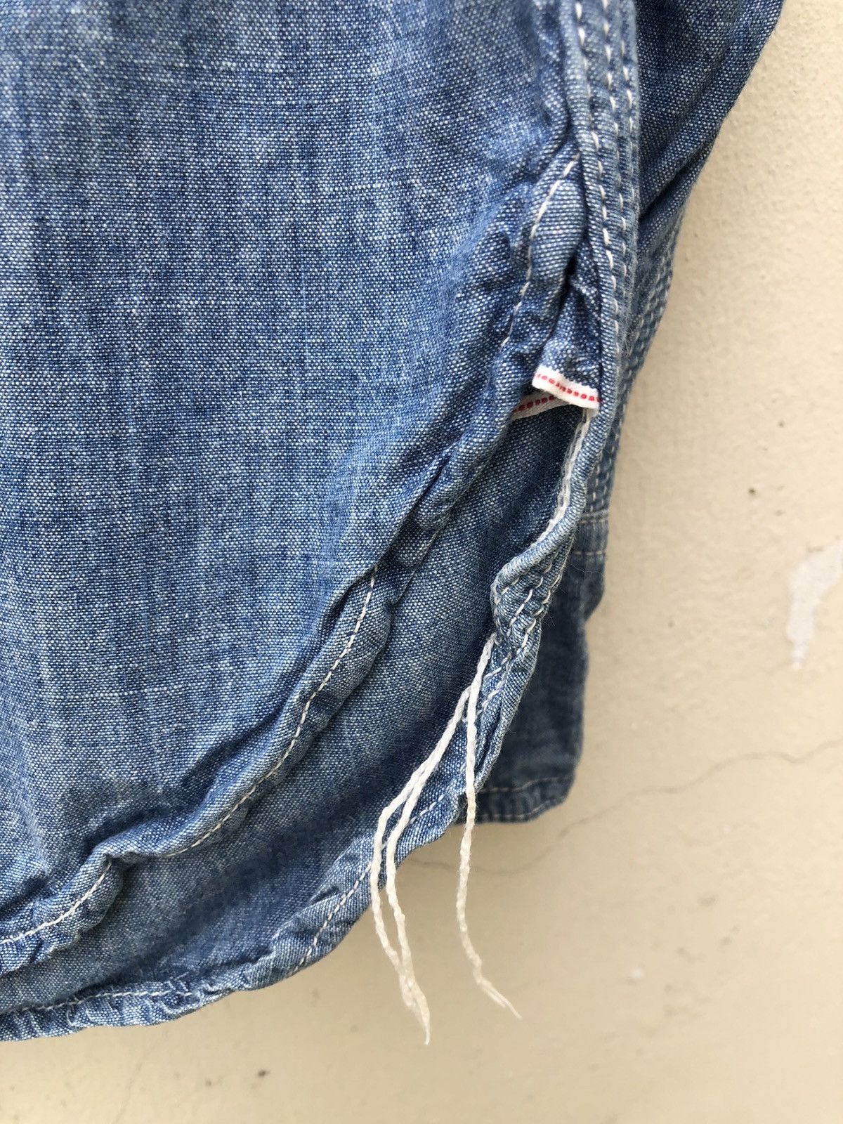 FOB Factory FOB Factory Japan Selvedge Chambray Work Shirt Size US M / EU 48-50 / 2 - 11 Thumbnail
