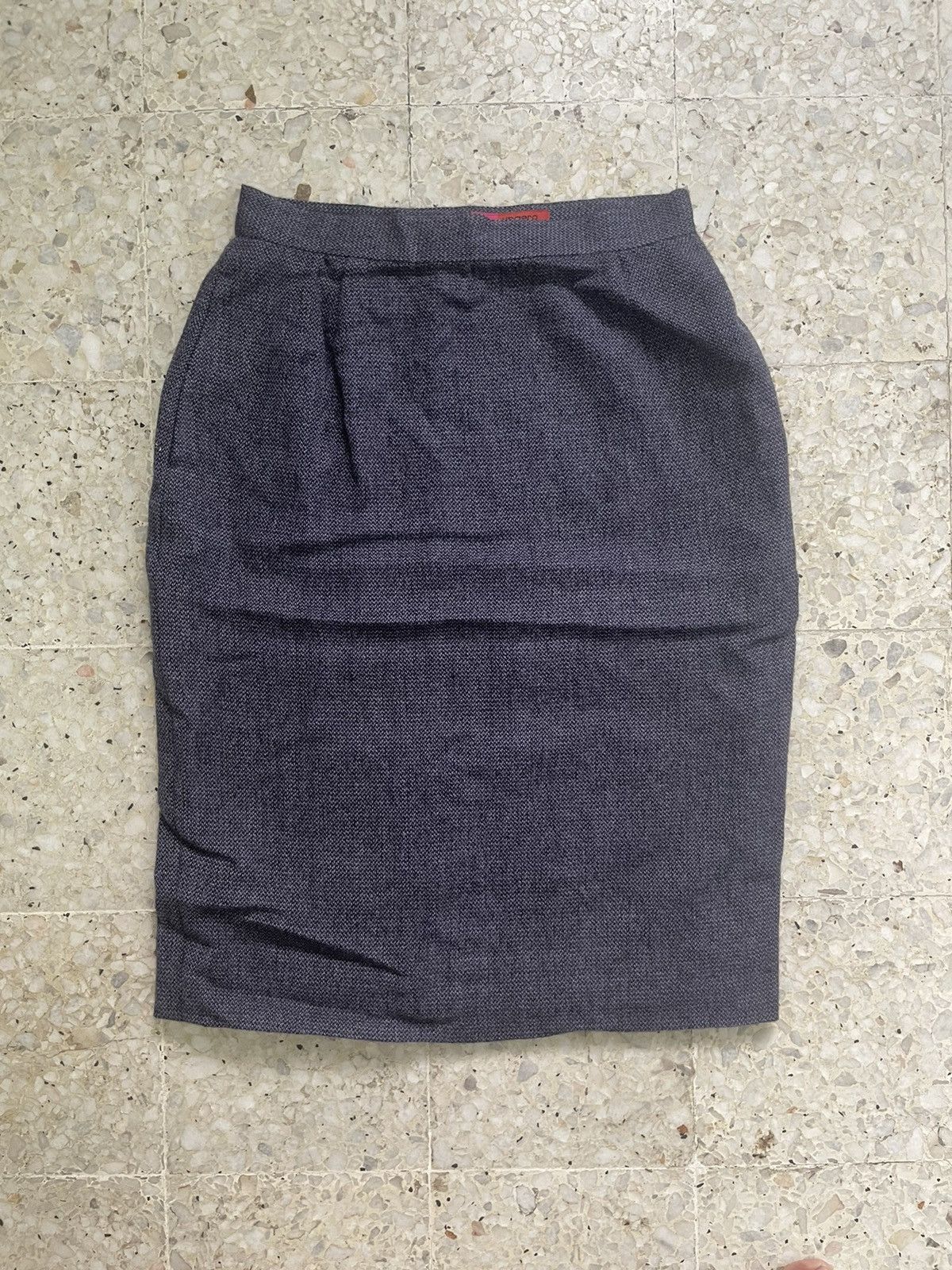 Emanuel Ungaro Ungaro Size 27" / US 4 / IT 40 - 1 Thumbnail