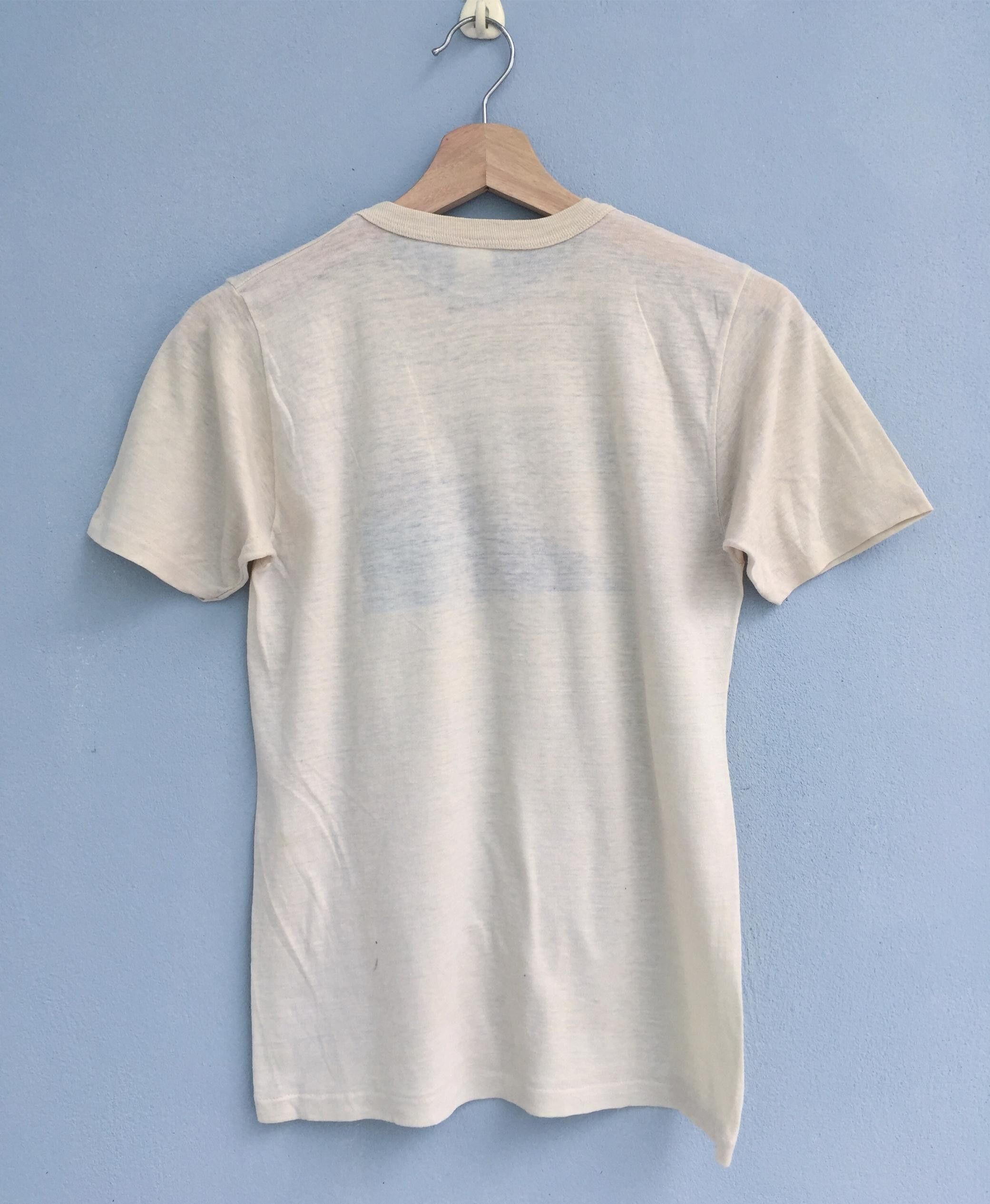 Band Tees Rare Vintage 70s Feyline's Red Rocks Music Festival Tees Size US XXS / EU 40 - 7 Thumbnail