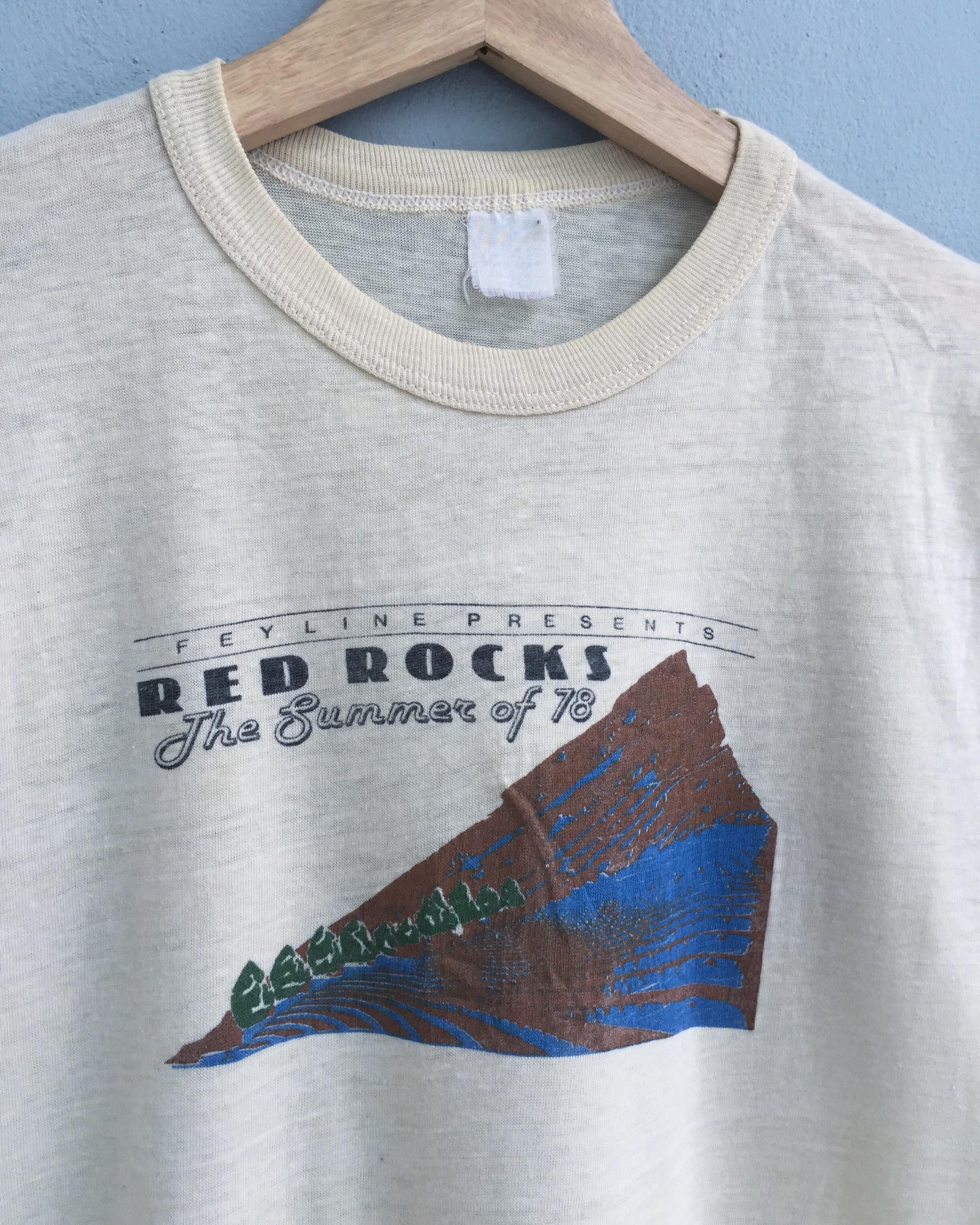 Band Tees Rare Vintage 70s Feyline's Red Rocks Music Festival Tees Size US XXS / EU 40 - 3 Thumbnail