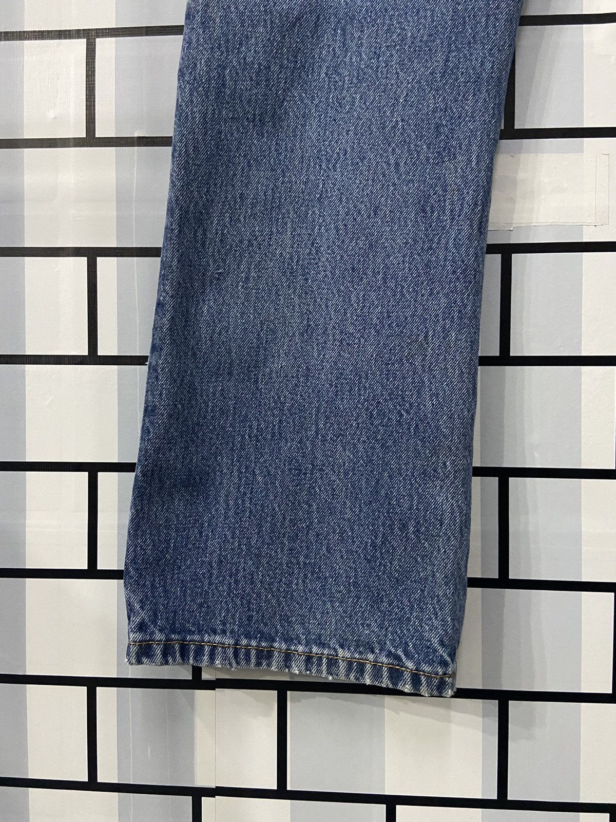 Levi's Vintage Levi's 517 Distressed Blue Wash Denim Pants Size US 34 / EU 50 - 14 Thumbnail