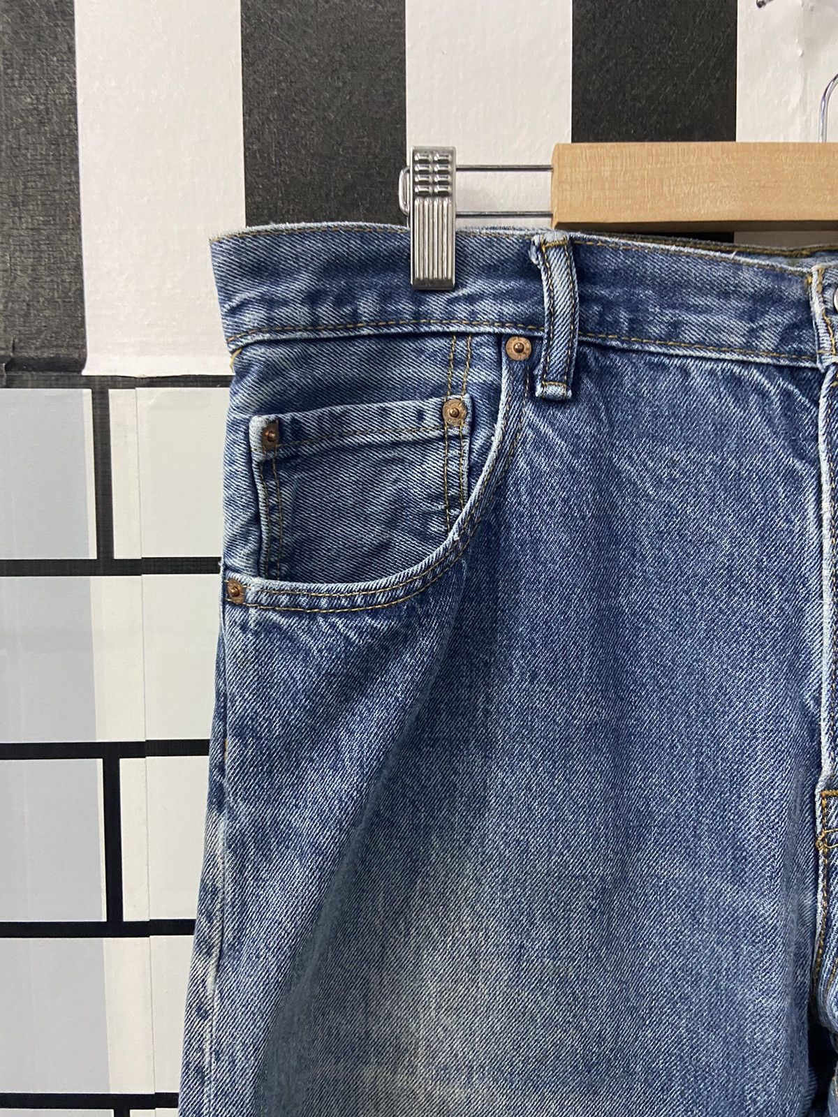 Levi's Vintage Levi's 517 Distressed Blue Wash Denim Pants Size US 34 / EU 50 - 8 Thumbnail