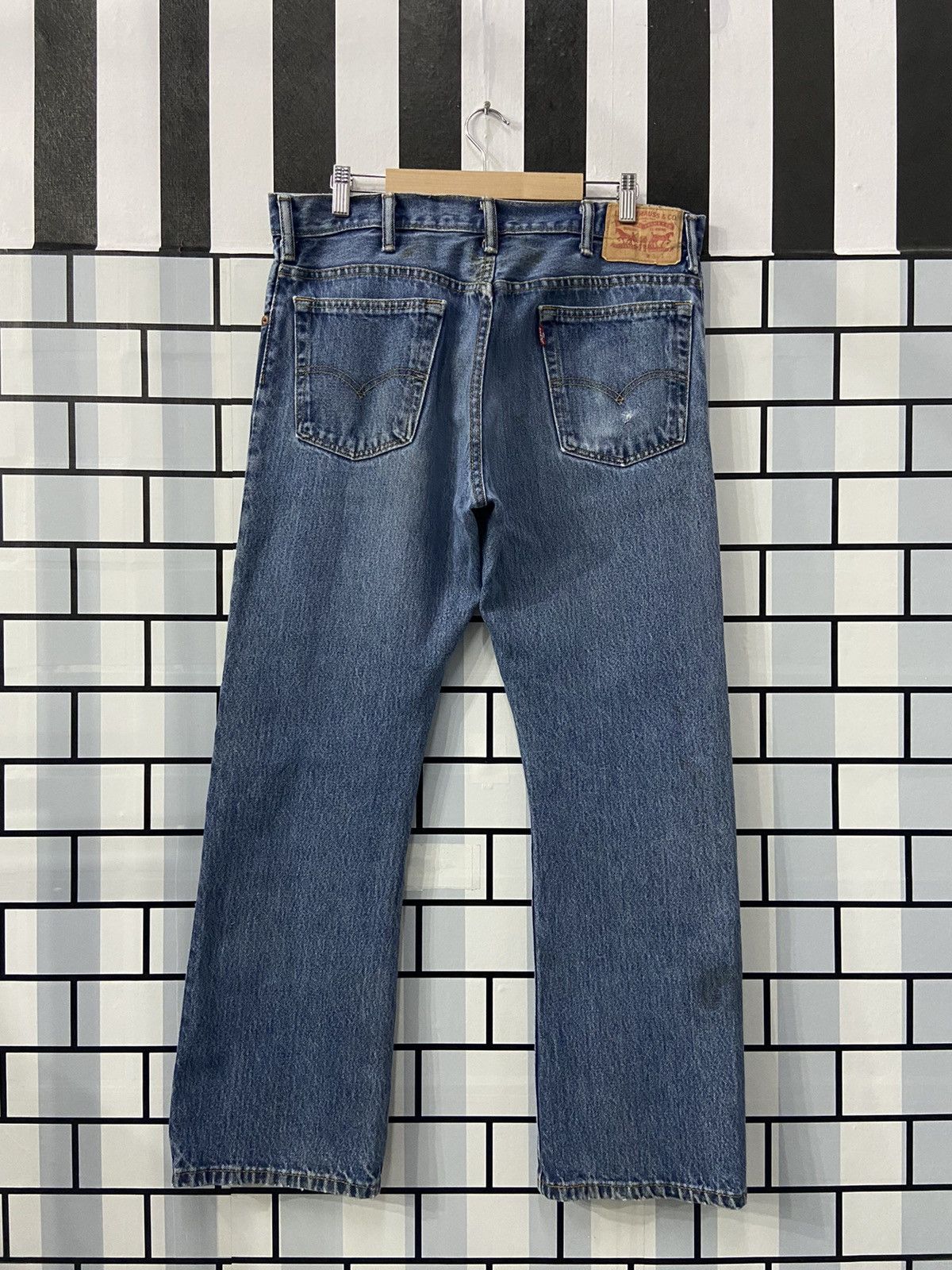 Levi's Vintage Levi's 517 Distressed Blue Wash Denim Pants Size US 34 / EU 50 - 2 Thumbnail
