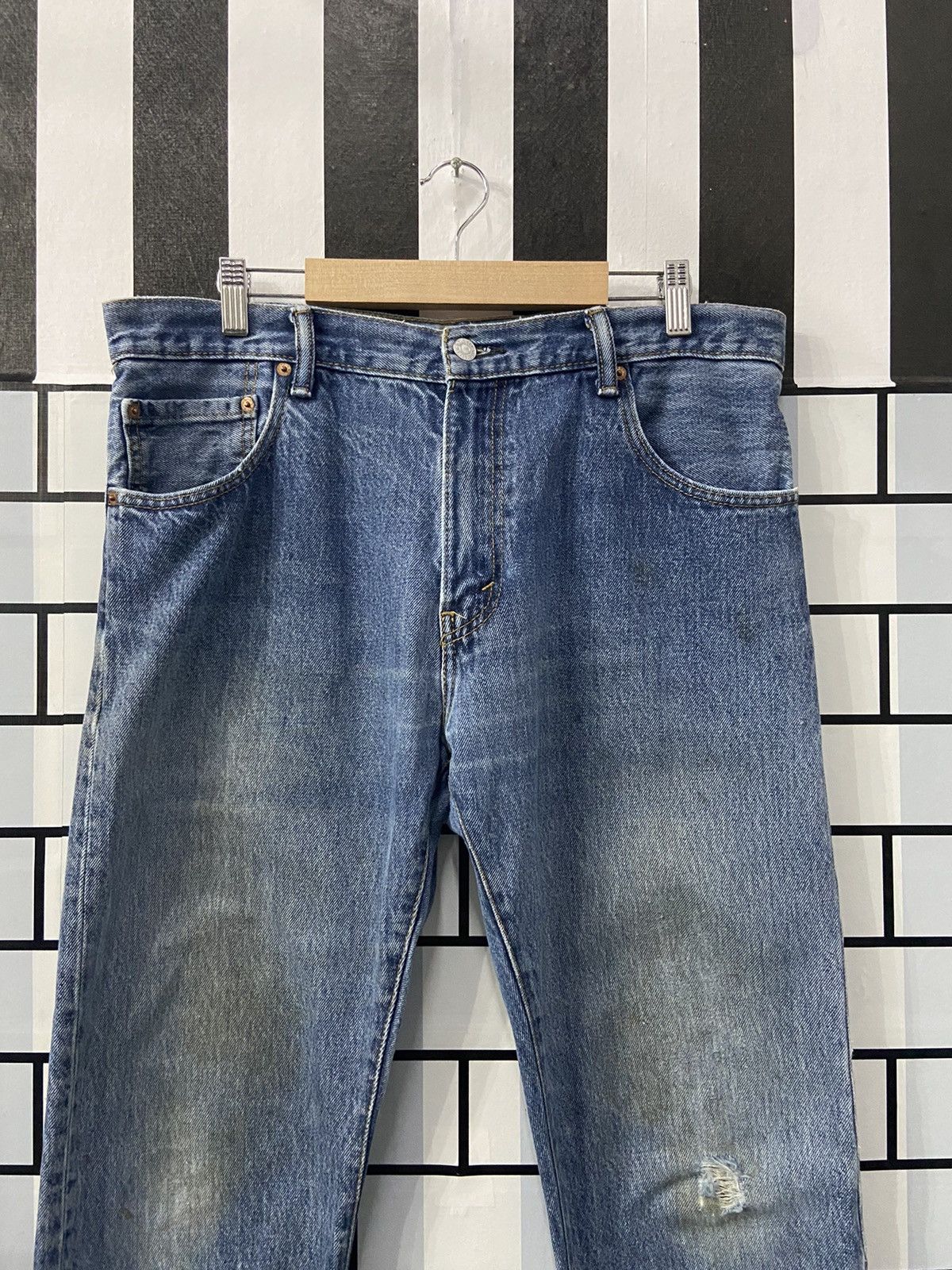 Levi's Vintage Levi's 517 Distressed Blue Wash Denim Pants Size US 34 / EU 50 - 4 Thumbnail