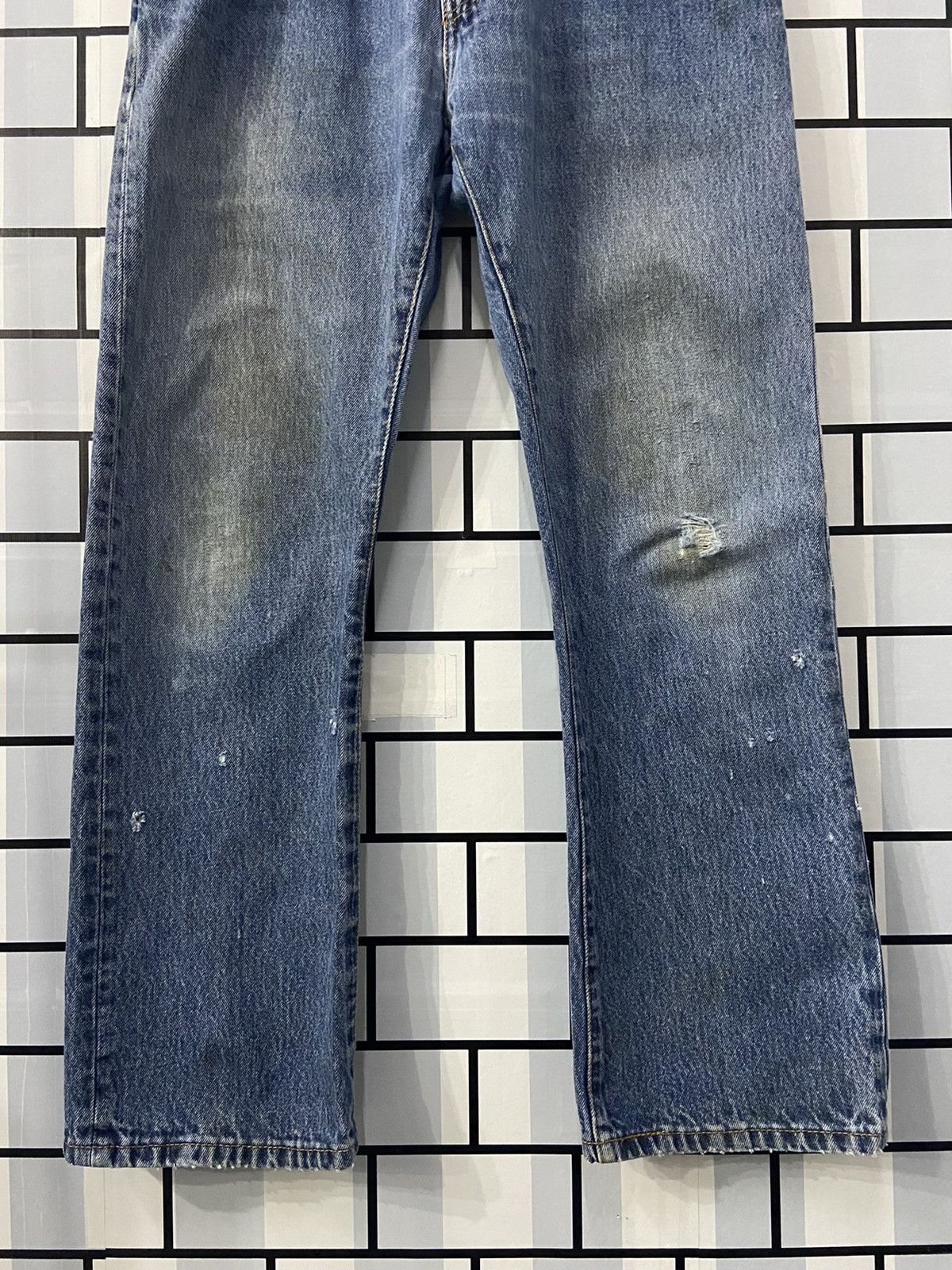 Levi's Vintage Levi's 517 Distressed Blue Wash Denim Pants Size US 34 / EU 50 - 5 Thumbnail