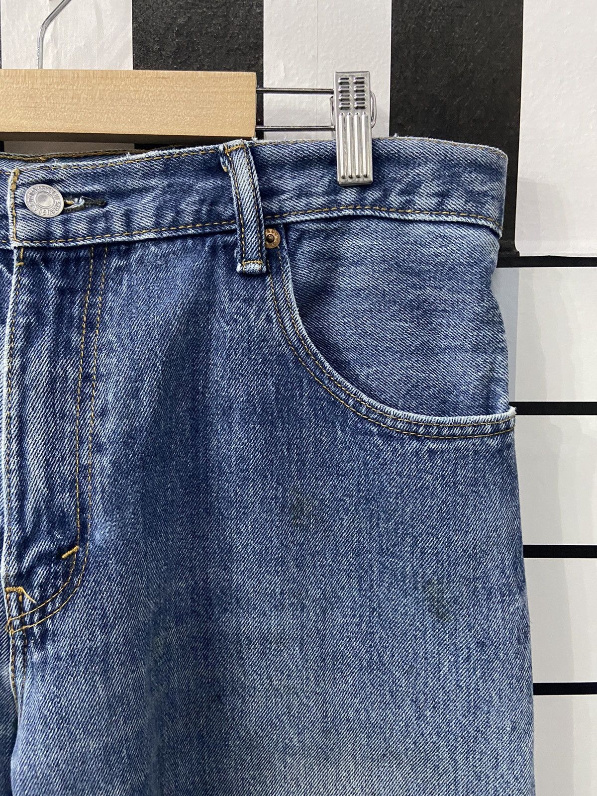 Levi's Vintage Levi's 517 Distressed Blue Wash Denim Pants Size US 34 / EU 50 - 9 Thumbnail