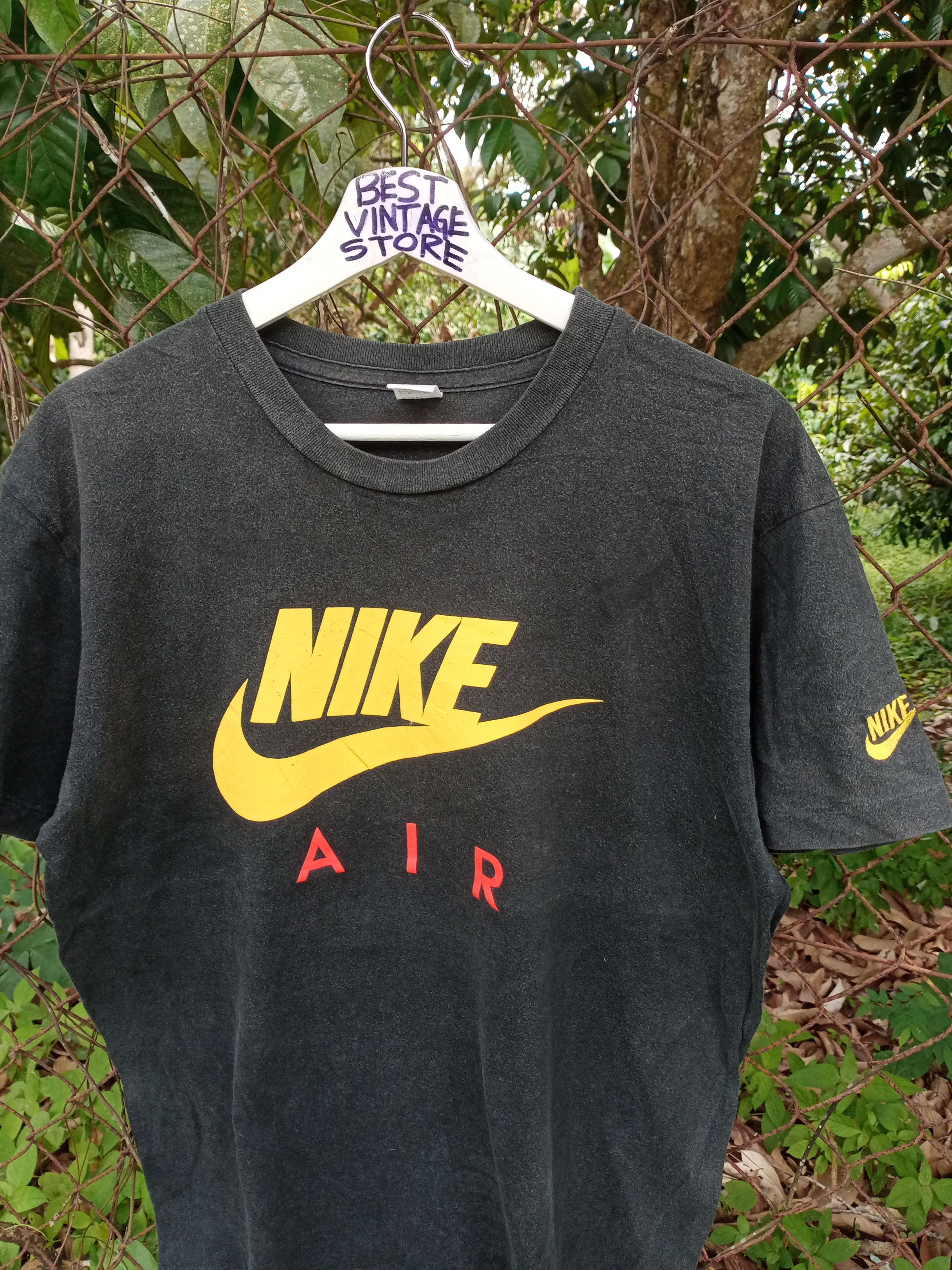 Nike Vintage Nike Air t shirt swoosh big logo Size US M / EU 48-50 / 2 - 1 Thumbnail