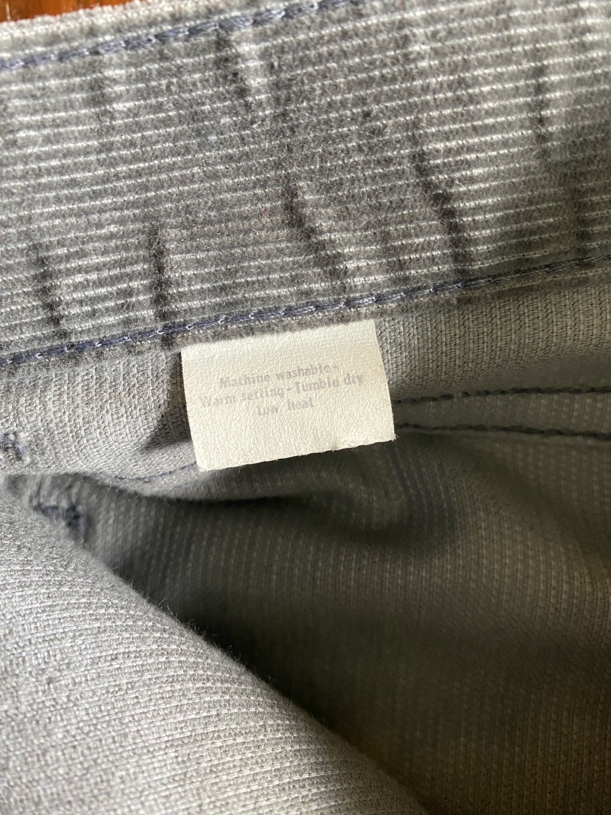 Levi's Vintage 70’s Levi’s White Tab Grey Corduroy Pants 30x33 Size US 30 / EU 46 - 21 Thumbnail