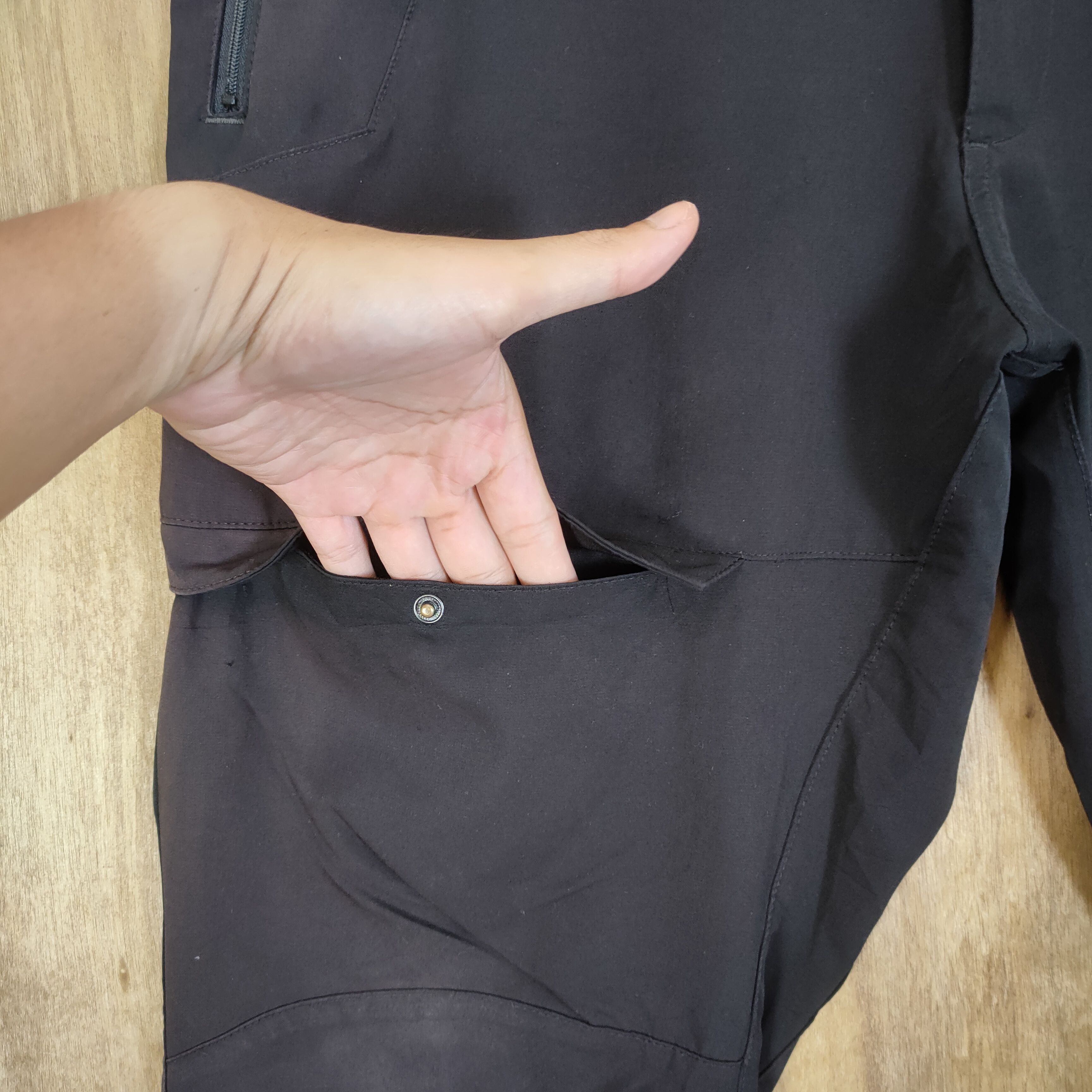 Japanese Brand FIELCORE BLACK CARGO PANTS Size US 38 / EU 54 - 7 Thumbnail