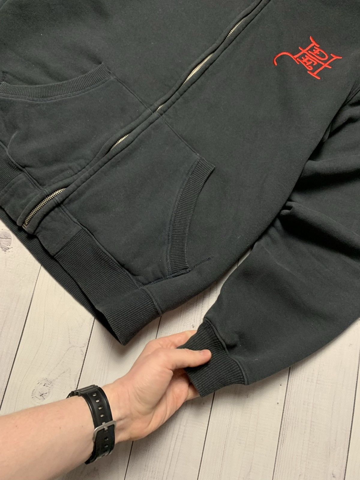 Ed Hardy × Vintage Vintage Ed Hardy hoodie big logo dogs size M Size US M / EU 48-50 / 2 - 8 Thumbnail