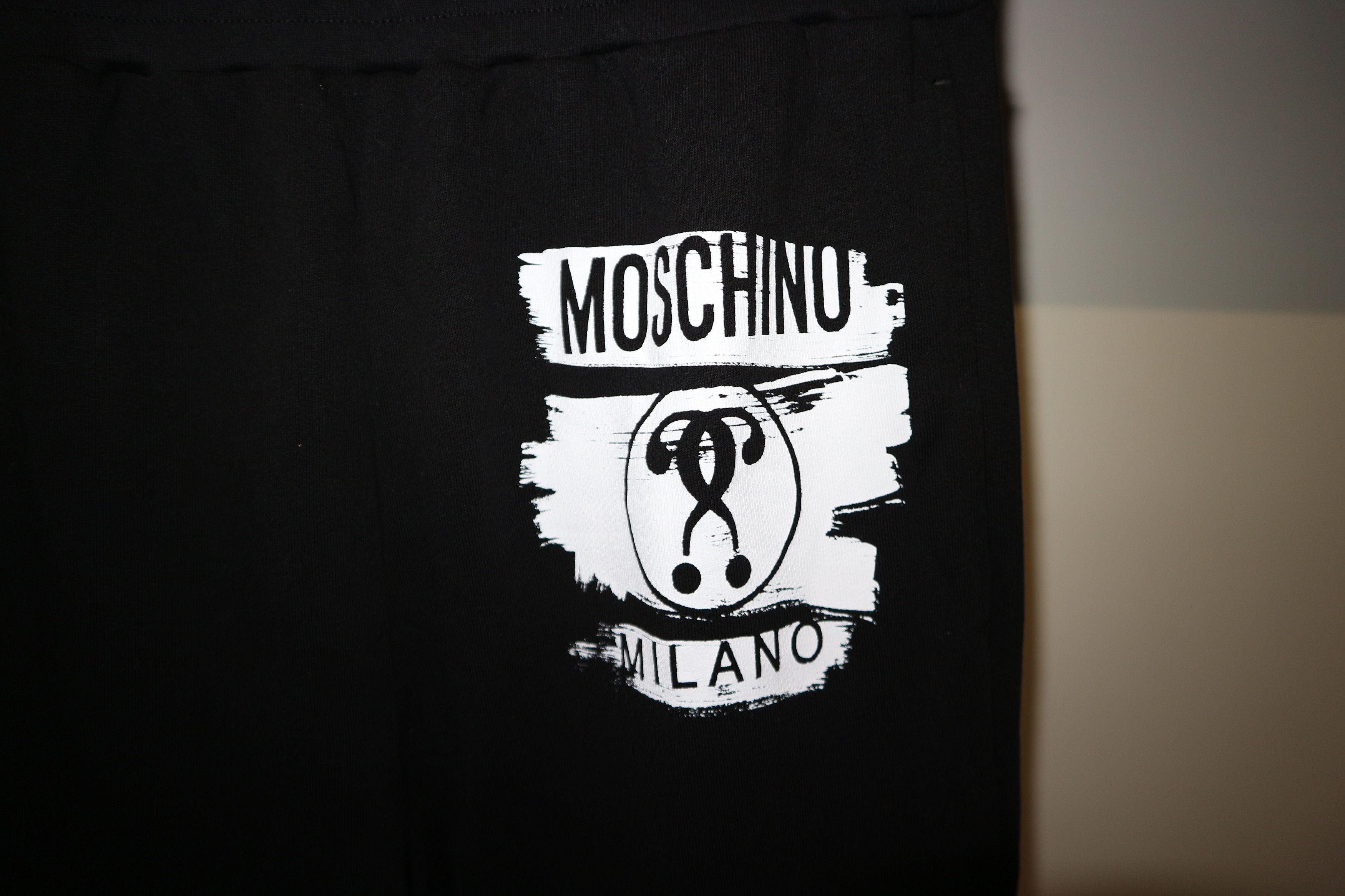 Moschino logo print sweatpants Size US 28 / EU 44 - 2 Thumbnail