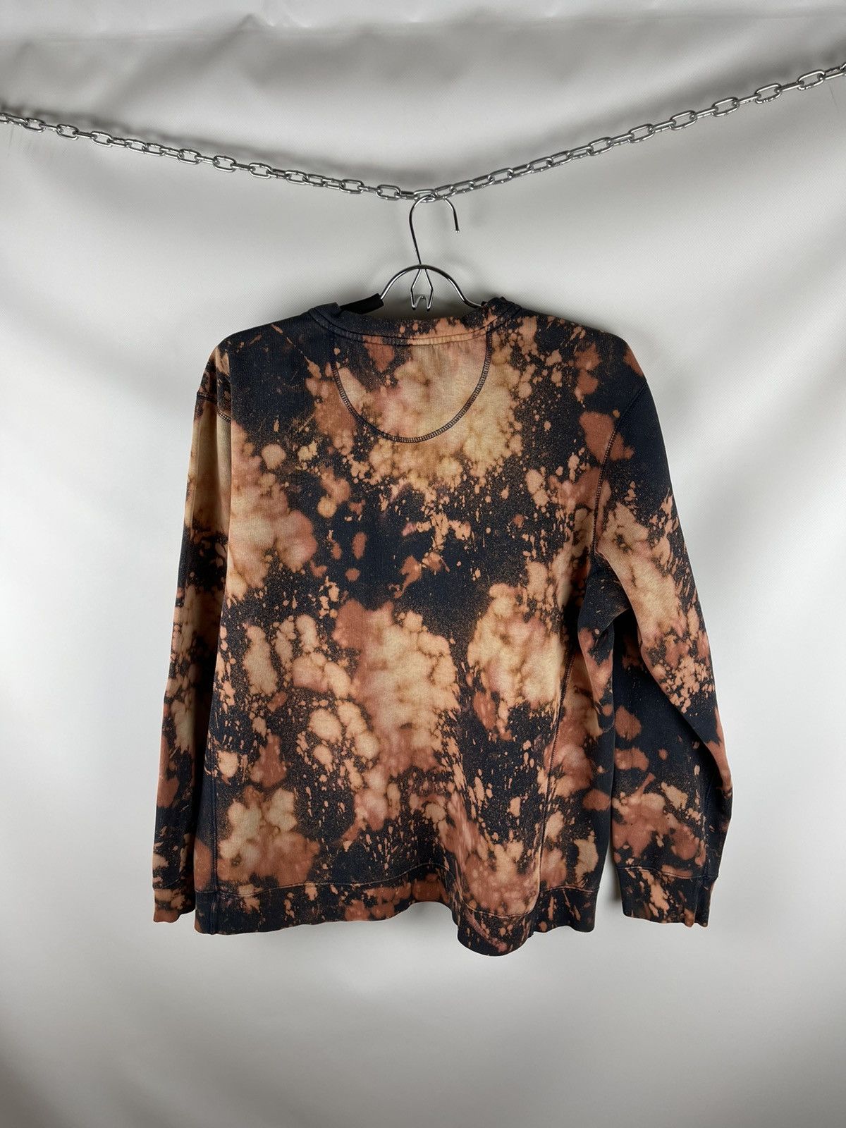 Nike Nike vintage y2k tie dye small embroidered swoosh sweatshirt Size US L / EU 52-54 / 3 - 13 Thumbnail