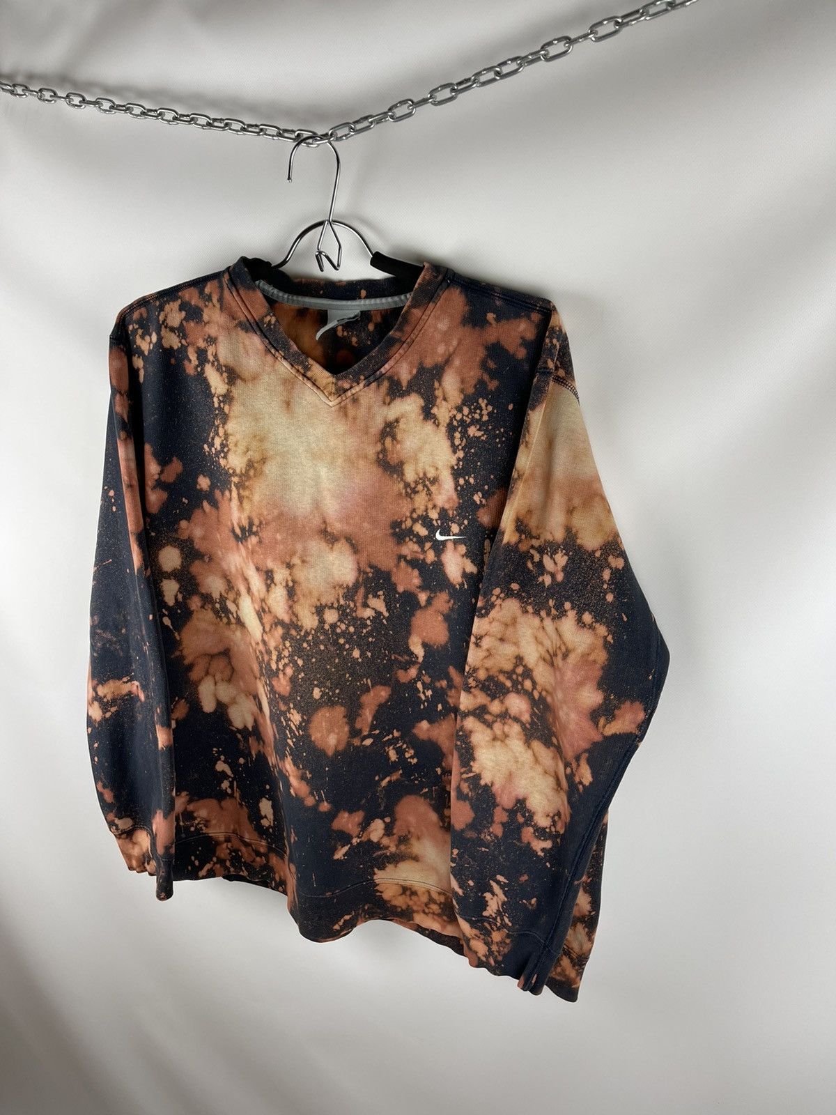 Nike Nike vintage y2k tie dye small embroidered swoosh sweatshirt Size US L / EU 52-54 / 3 - 3 Thumbnail