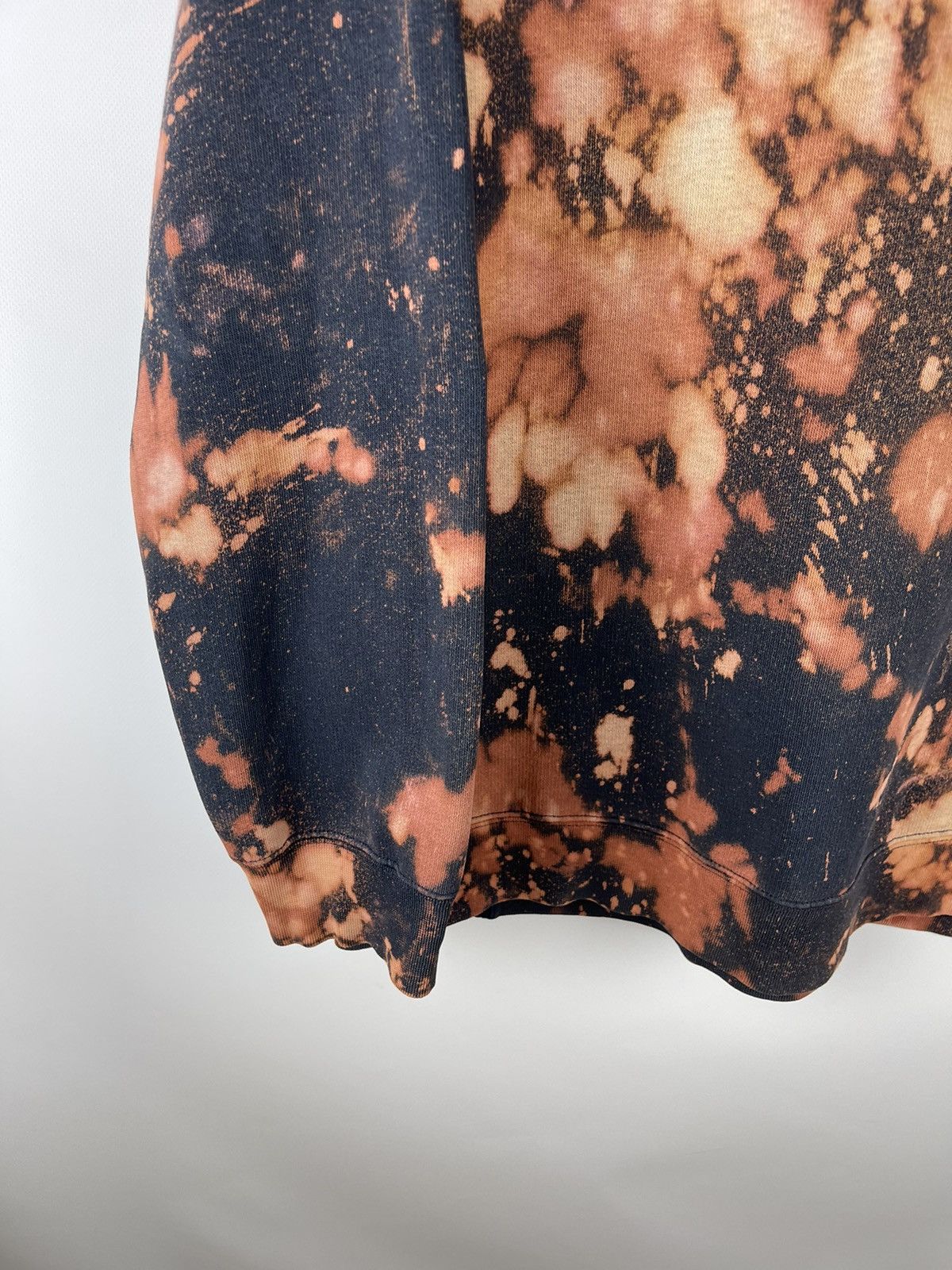 Nike Nike vintage y2k tie dye small embroidered swoosh sweatshirt Size US L / EU 52-54 / 3 - 6 Thumbnail