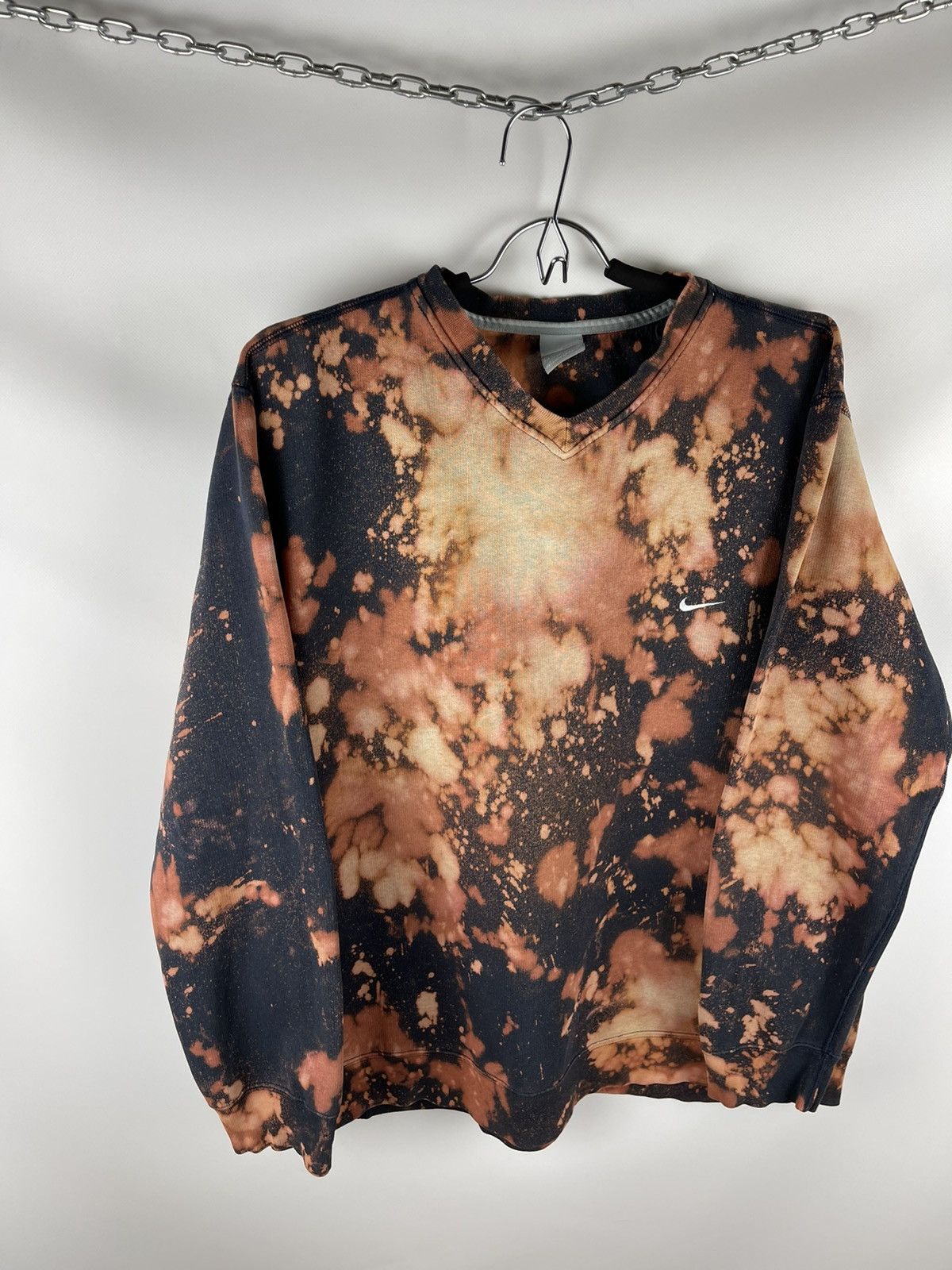 Nike Nike vintage y2k tie dye small embroidered swoosh sweatshirt Size US L / EU 52-54 / 3 - 2 Thumbnail