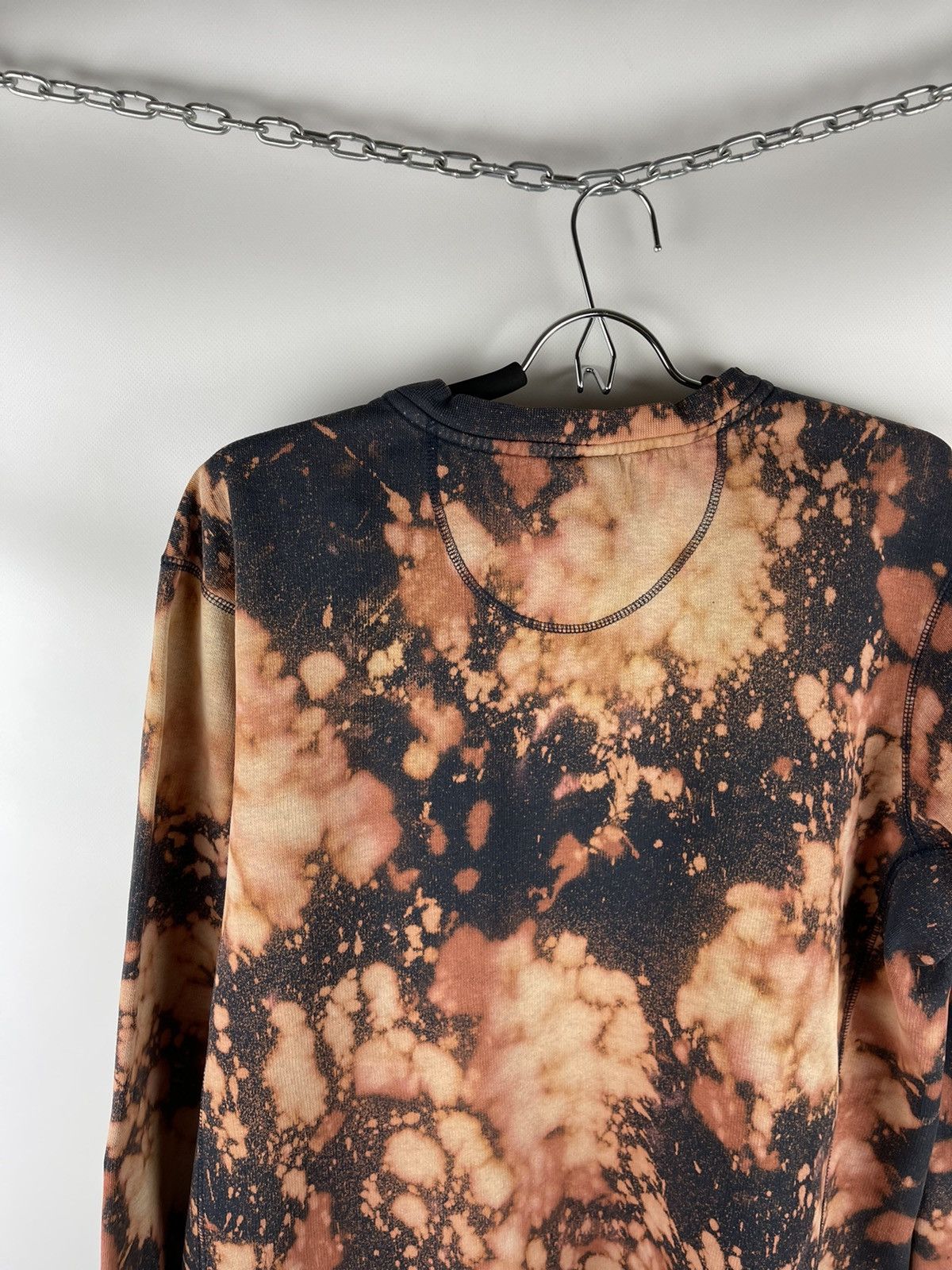 Nike Nike vintage y2k tie dye small embroidered swoosh sweatshirt Size US L / EU 52-54 / 3 - 14 Thumbnail
