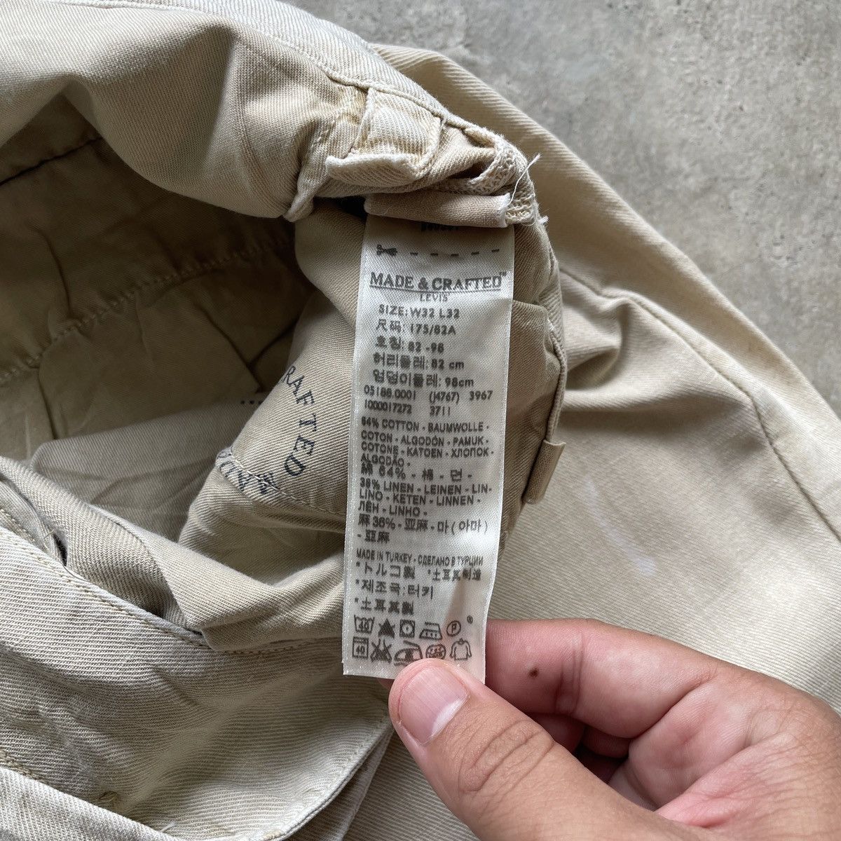Levi's Made & Crafted × Off-White Vintage Levi’s Made & Crafted Faded Trousers Casual Pants Size US 33 - 9 Thumbnail
