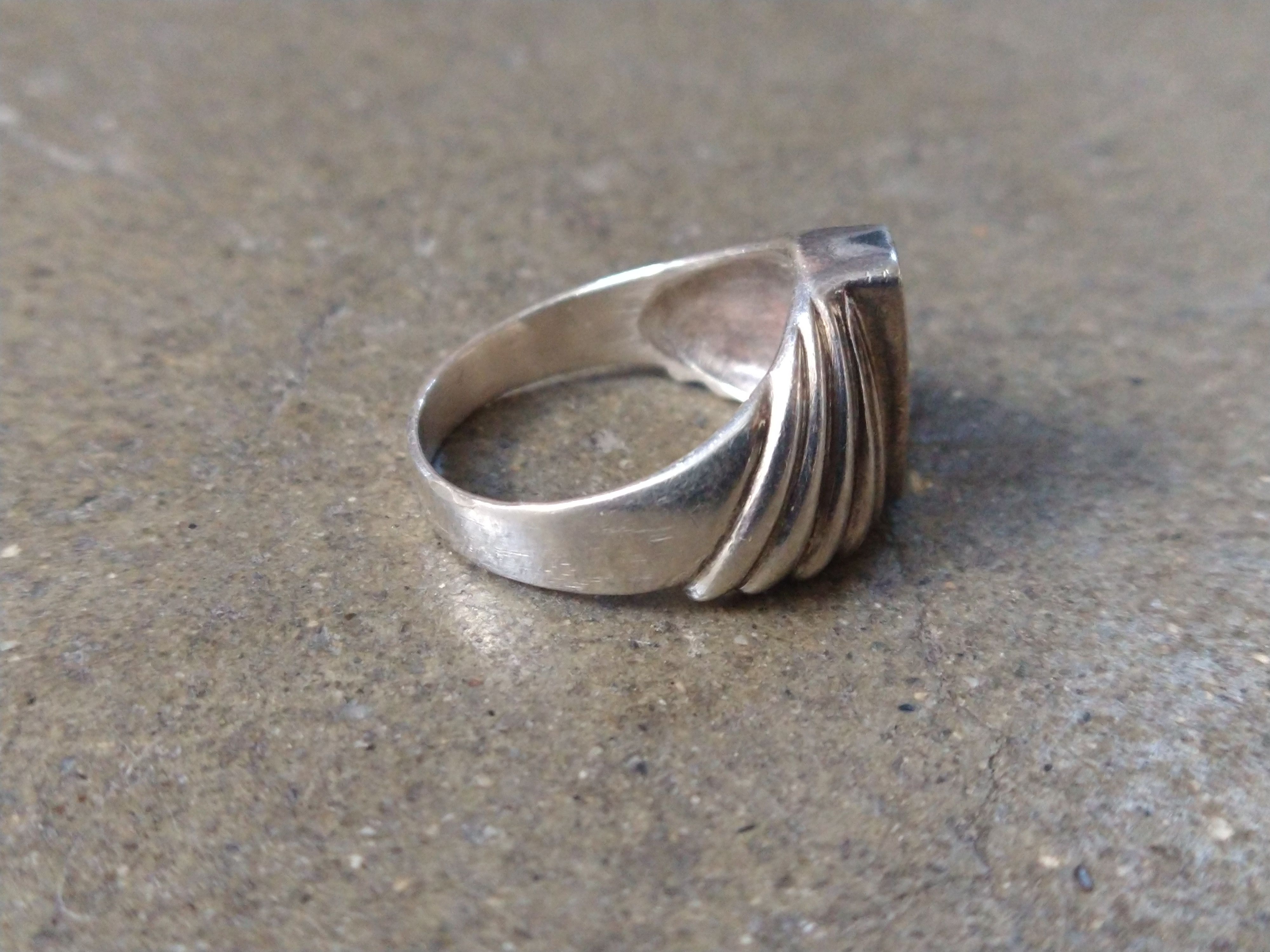 Other Sterling Silver Ring 8.25 Peridot Amethyst Modern Abstract Size ONE SIZE - 6 Thumbnail