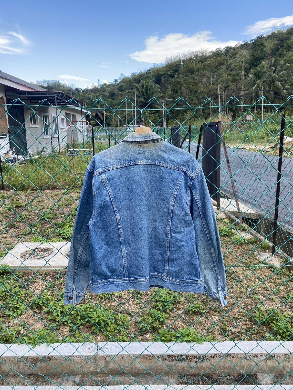 Lee Distressed vintage Lee Rider denim jacket Size US L / EU 52-54 / 3 - 2 Thumbnail