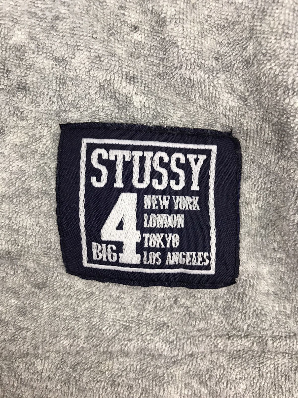 Stussy Vintage Stussy Made in Usa Big No 4 Logo Skateboard Tee Size US L / EU 52-54 / 3 - 6 Thumbnail