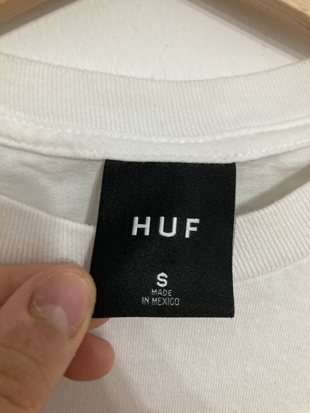 Huf Huf Skateboards Vintage Longsleeve Logo USA Size US S / EU 44-46 / 1 - 6 Thumbnail
