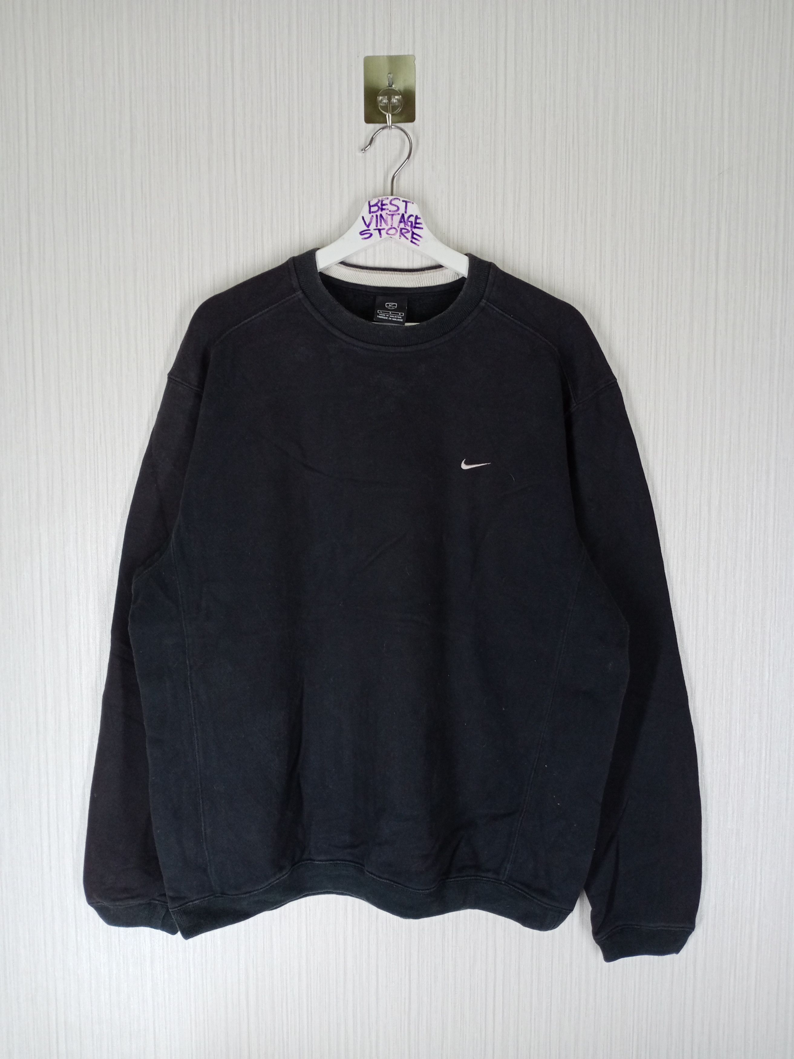 Nike Vintage Nike Small Logo Sweatshirt Size US L / EU 52-54 / 3 - 4 Thumbnail